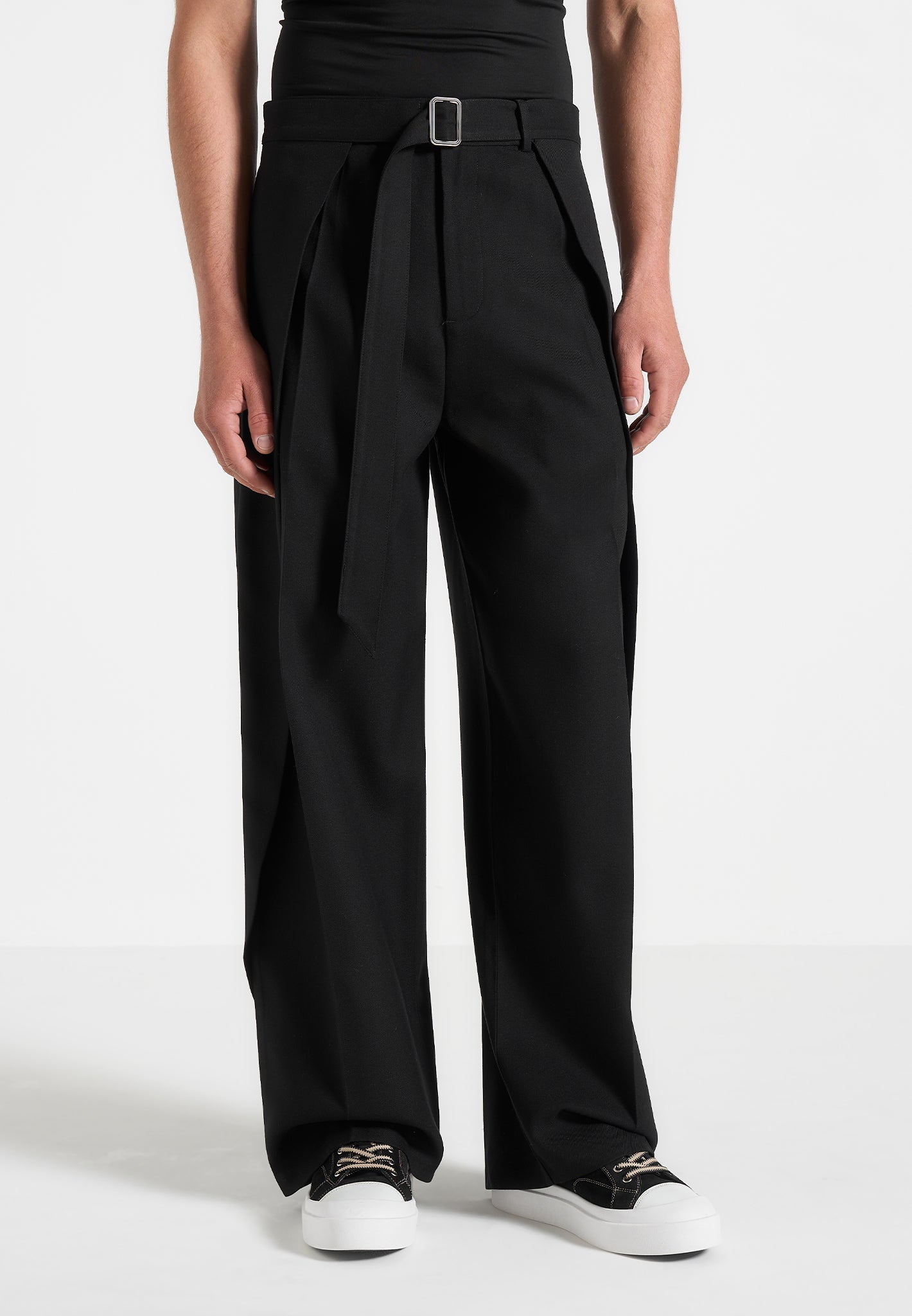 Charles - Relaxed Fit Wrap Leg Tailored Trousers - Black