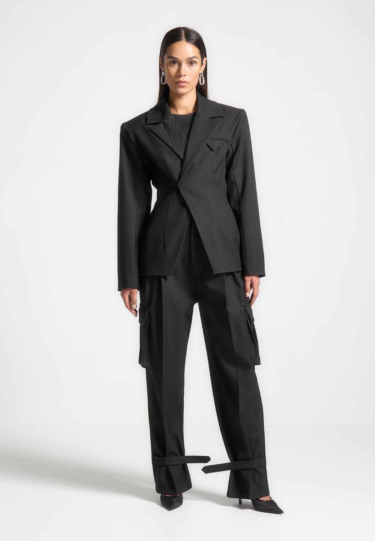 Danielle - Tailored Pleated Cargo Pants - Black