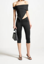 angled-waist-capri-leggings-black