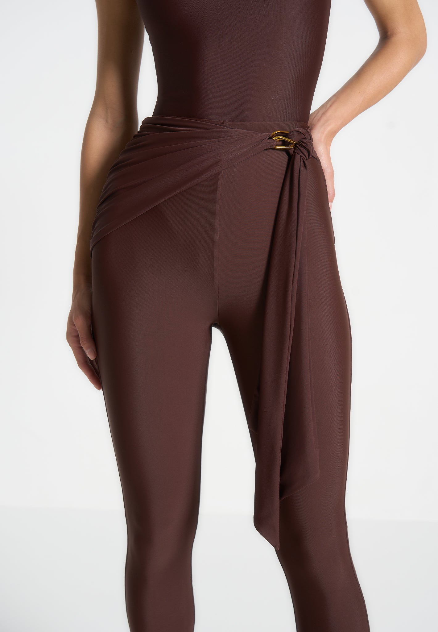 draped-hardware-detail-leggings-brown 