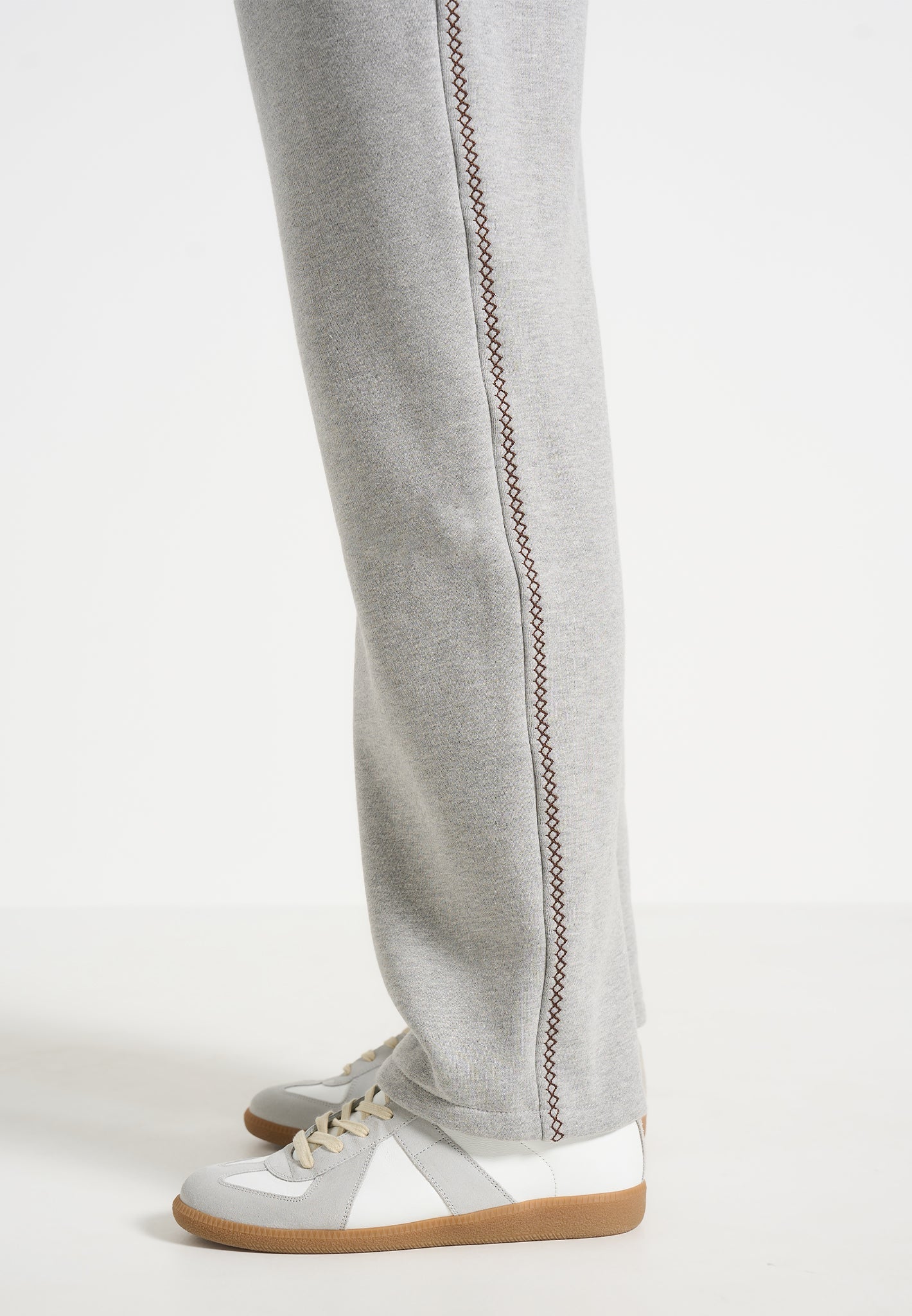 Marcel - Whipstitch Regular Jogger - Light Grey