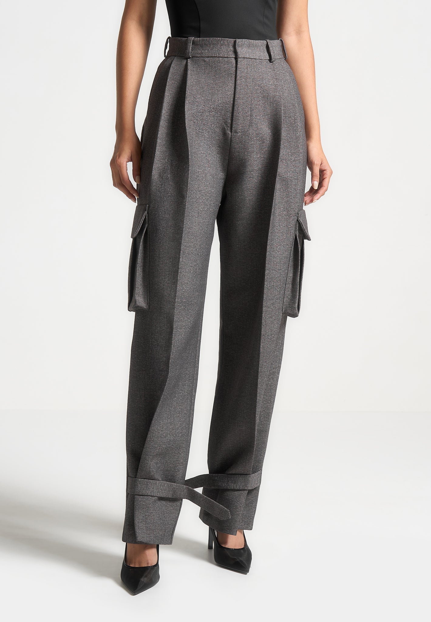 danielle-textured-tailored-pleated-cargo-trousers-grey-marl