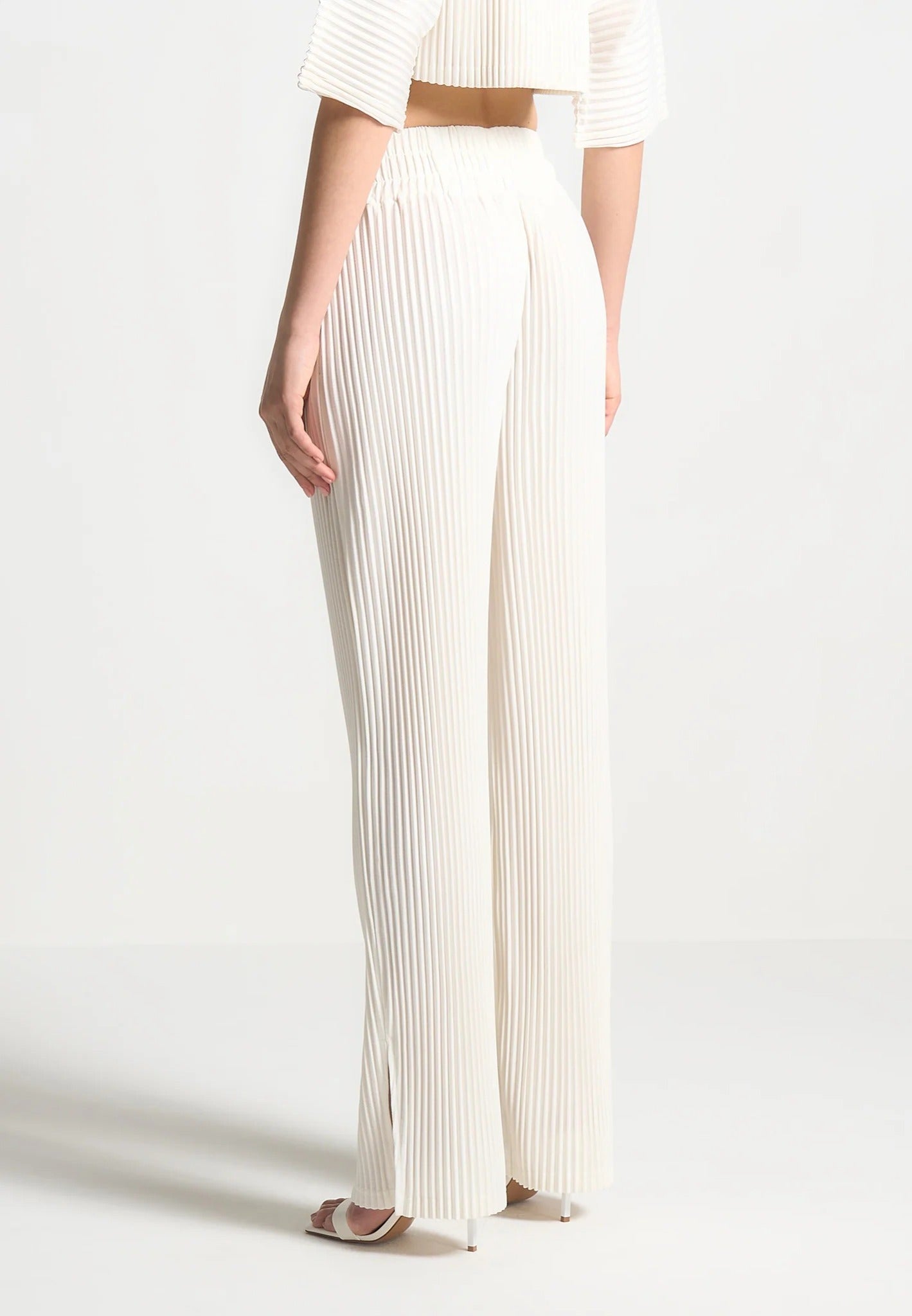 Lila - Pleated Pants - Off White