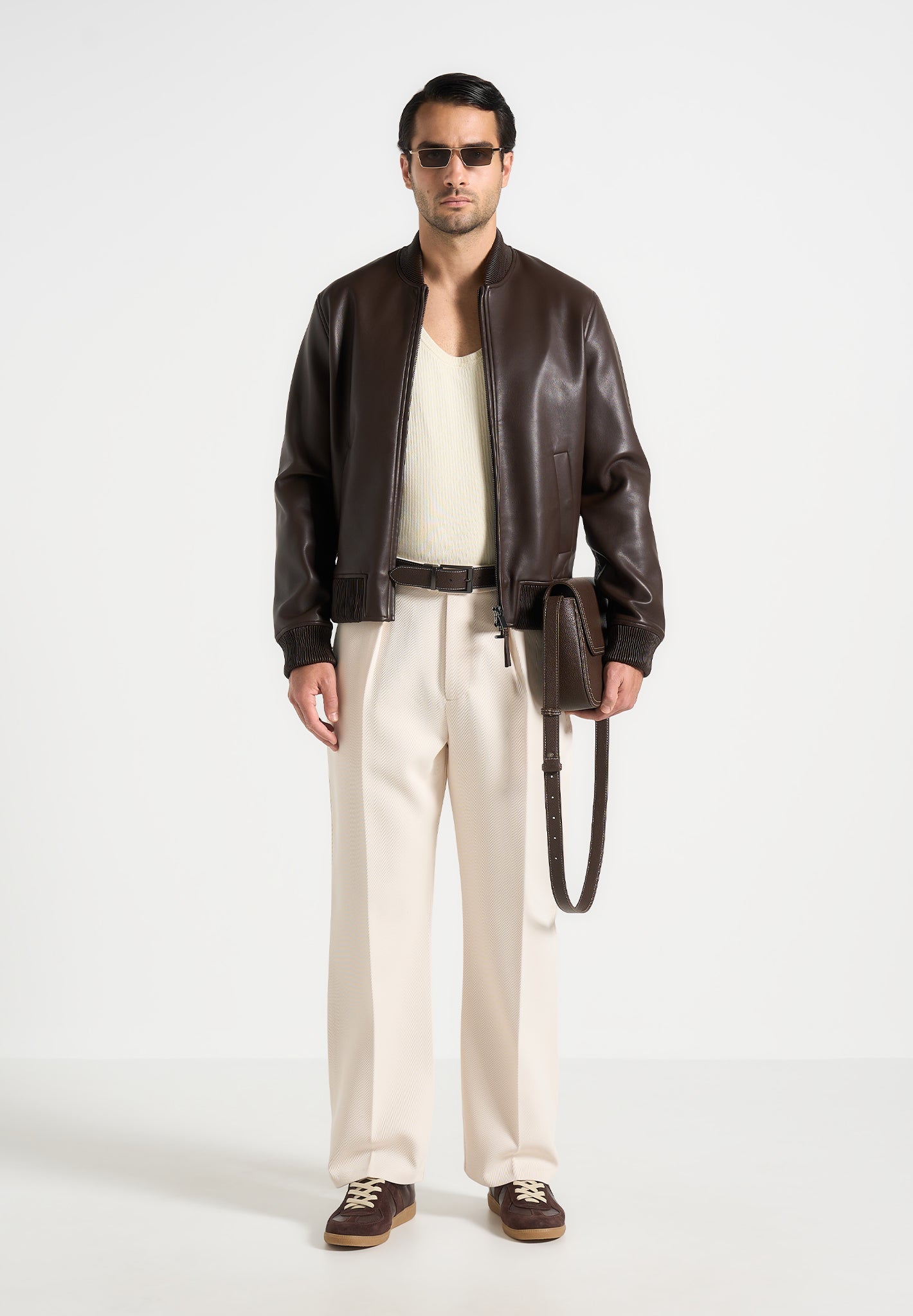 Dorian - Relaxed Fit Twill Pleated Tailored Trousers - Cream 