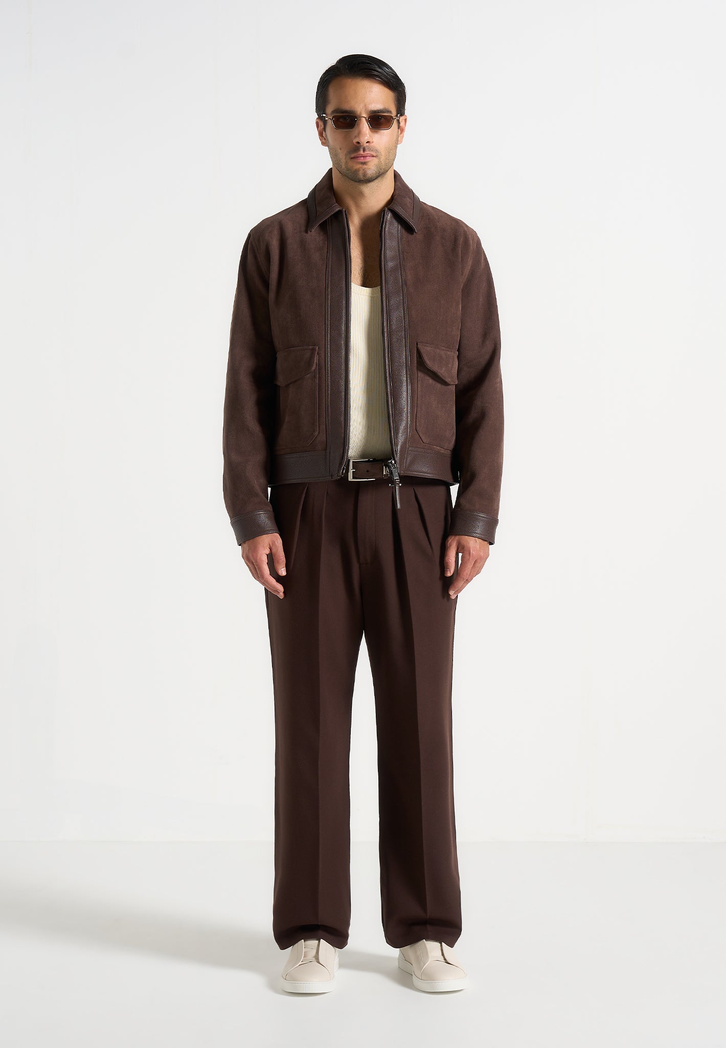 Pierre - Relaxed Fit Pleated Tailored Trousers - Brown 