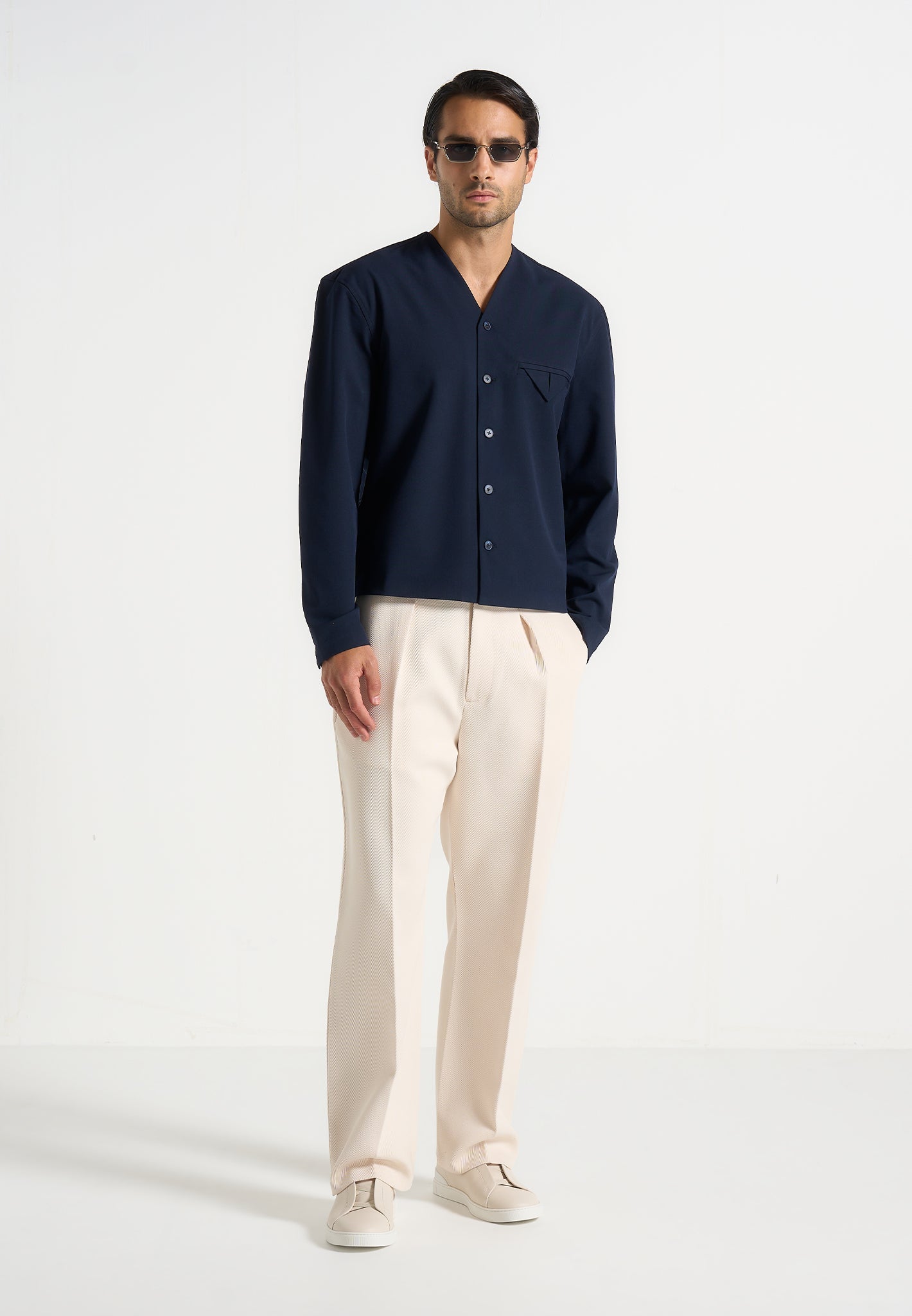 Zac - Boxy V-Neck Long Sleeve Shirt - Navy 