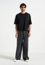 Léon - Boxy Cropped T-Shirt - Black
