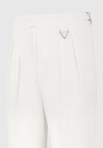 Pierre - Relaxed Fit Linen Pleated Trousers - White