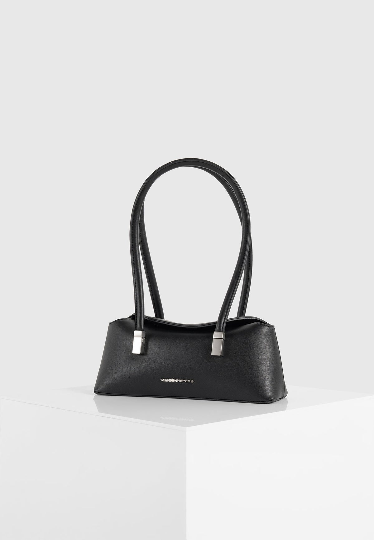 Annelise - Leather Baguette Bag - Black