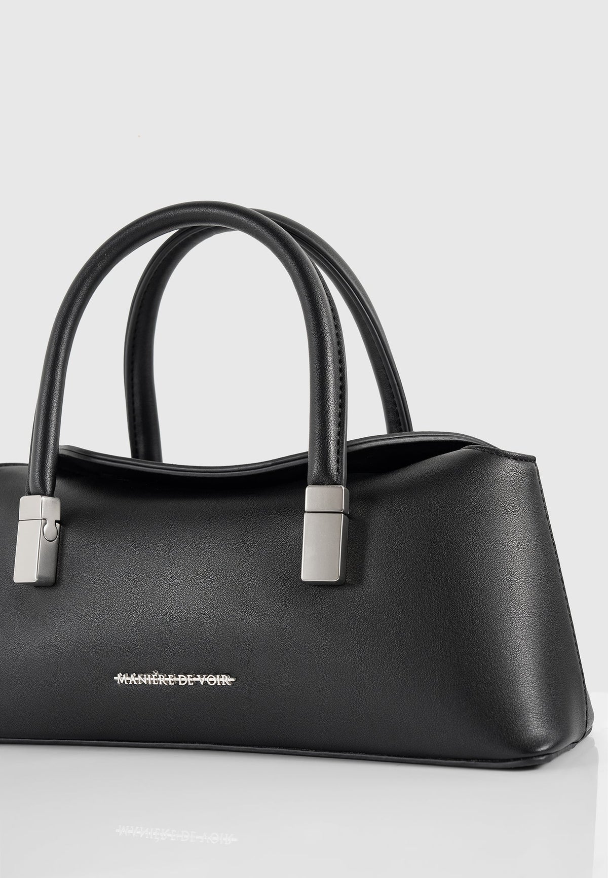 Annelise - Leather Baguette Bag - Black