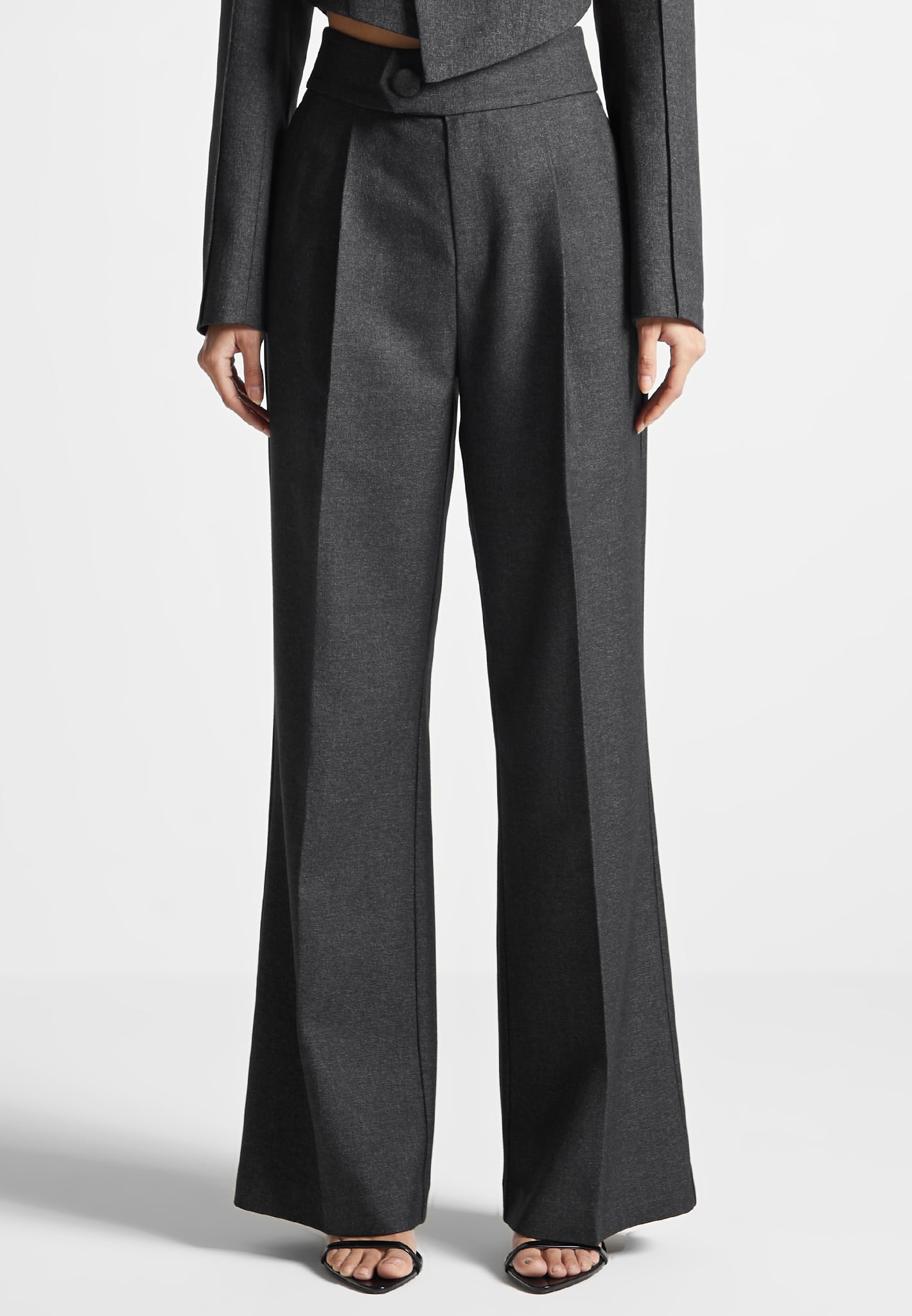 high-waisted-tailored-trousers-dark-grey 