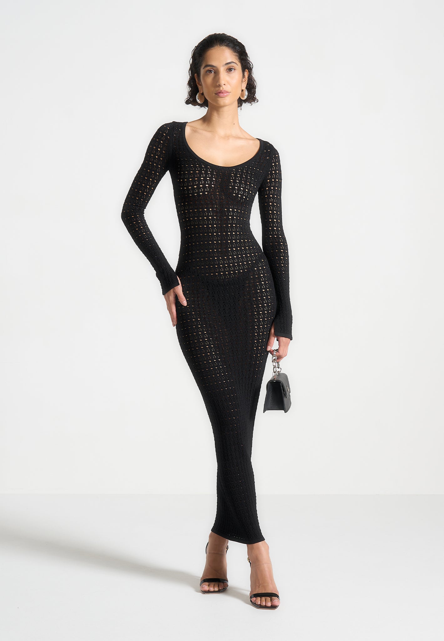 knitted-scoop-neck-maxi-dress-black 