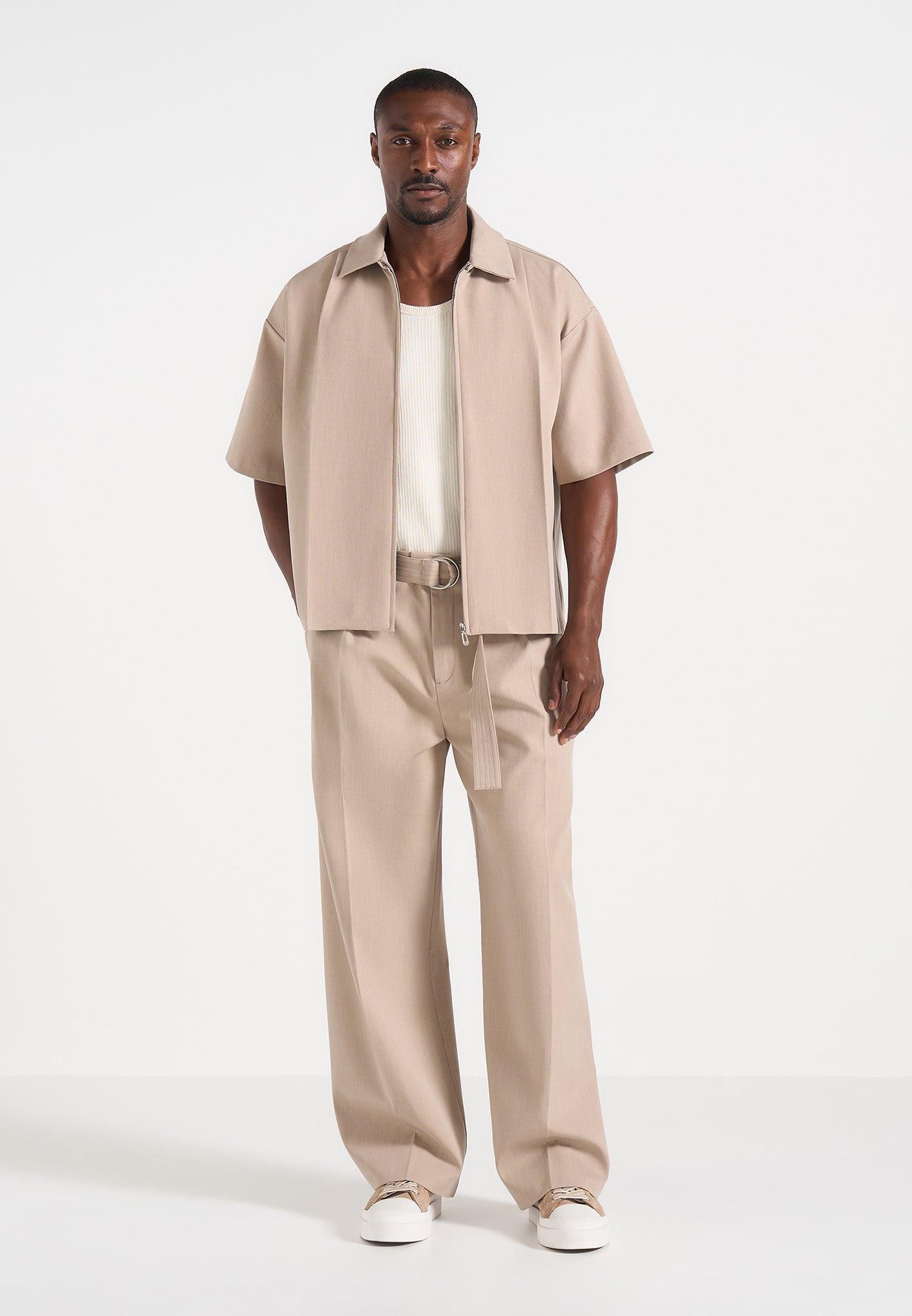 aven-boxy-shirt-with-crease-beige