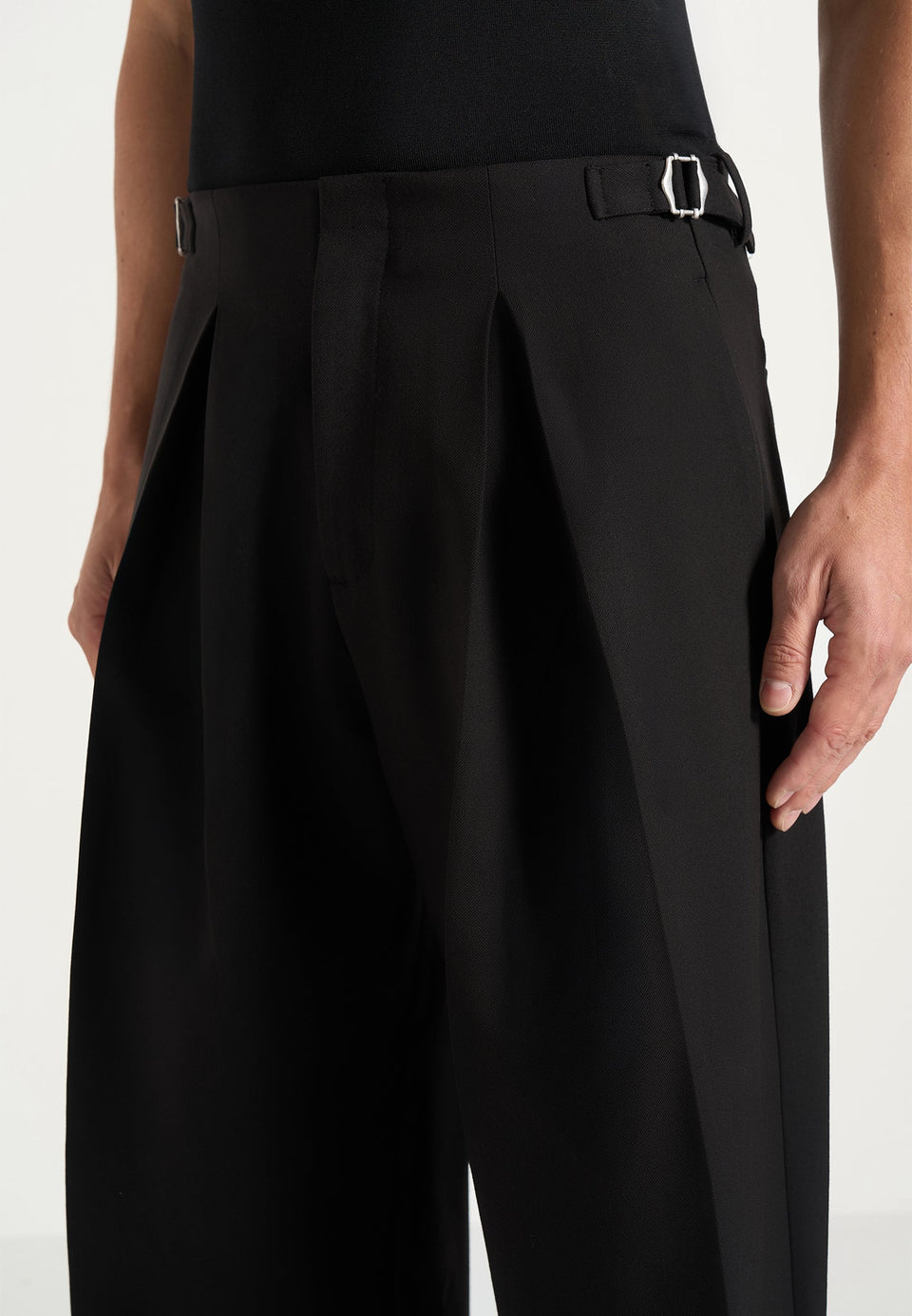 Lior - Box Pleat Wide Leg Wool-Blend Pants - Black