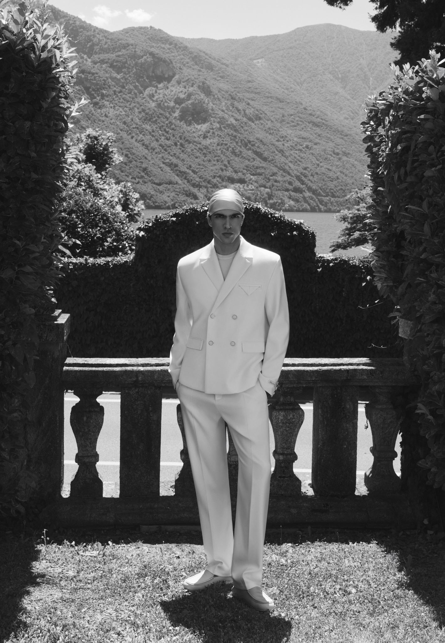 joseph-regular-fit-tailored-trousers-off-white-1