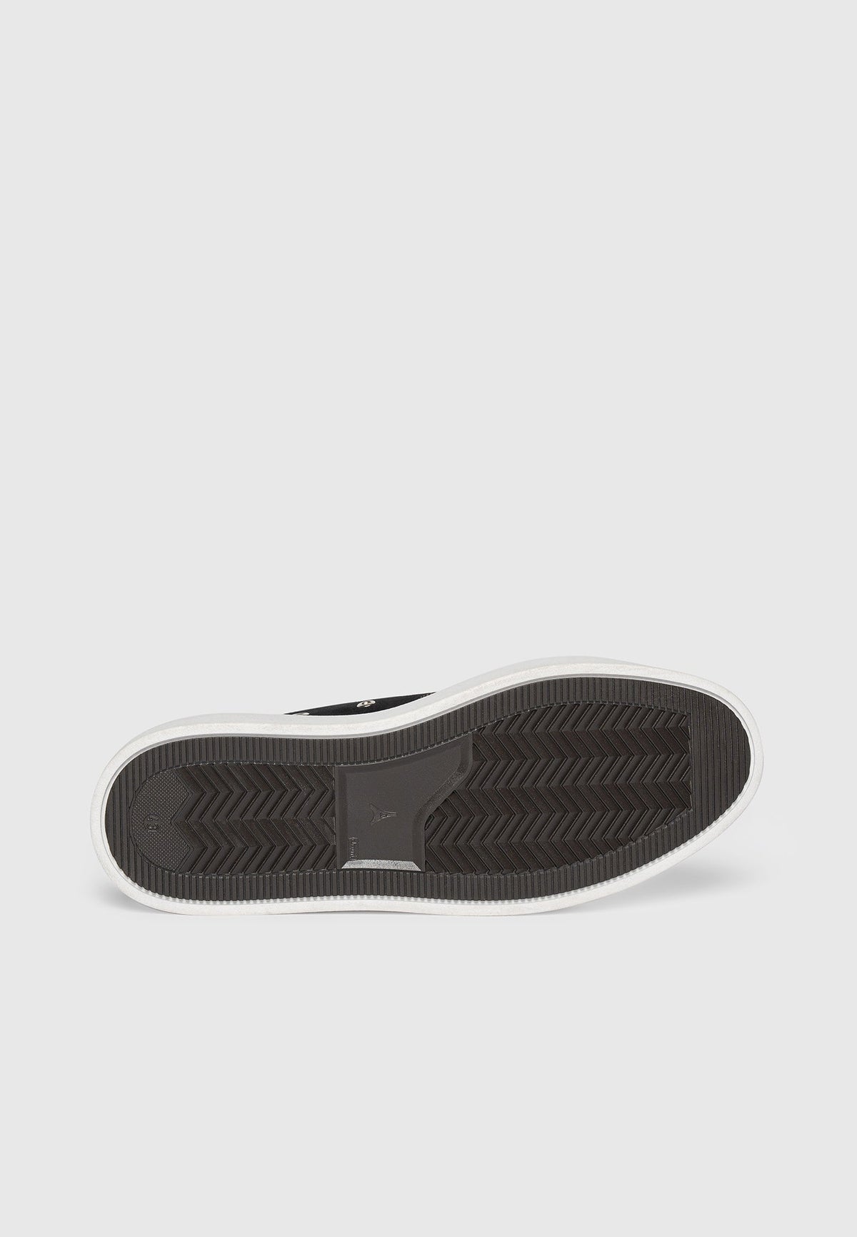 mens-vienna-suede-contrast-stitch-sneaker-black