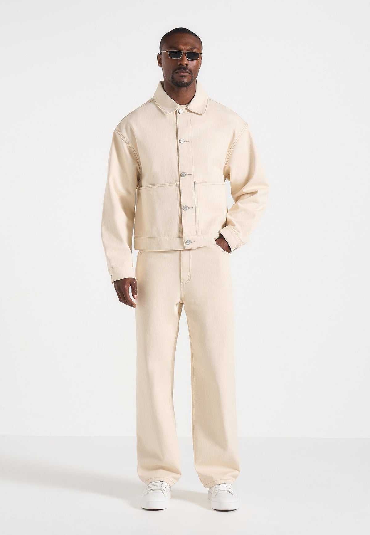 DN002 - Relaxed Fit Denim Jeans - Cream