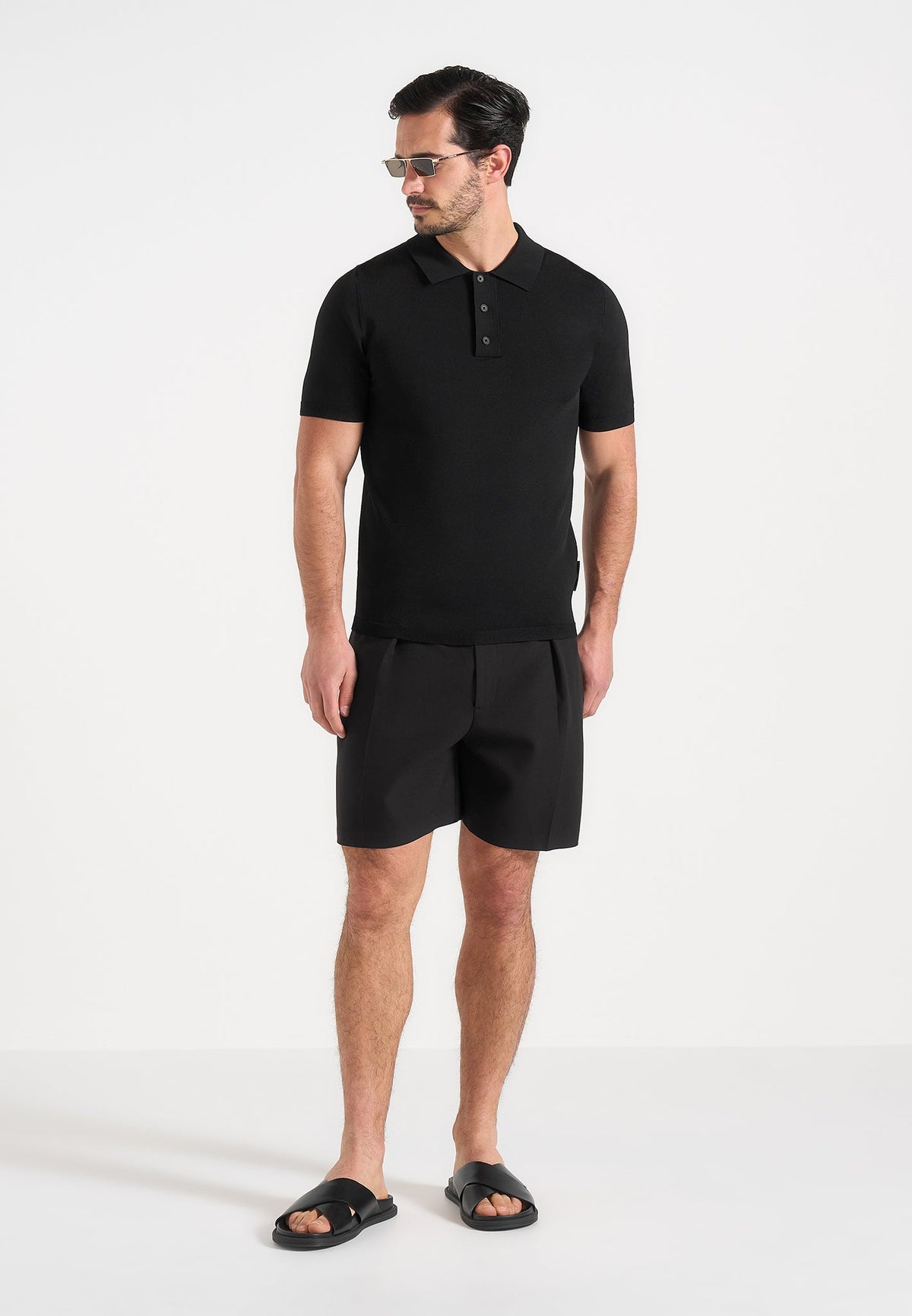 Marin - Tailored Pleated Shorts - Black