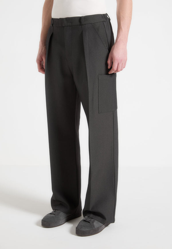 Luca - Relaxed Fit Pleated Pocket Trousers - Grey