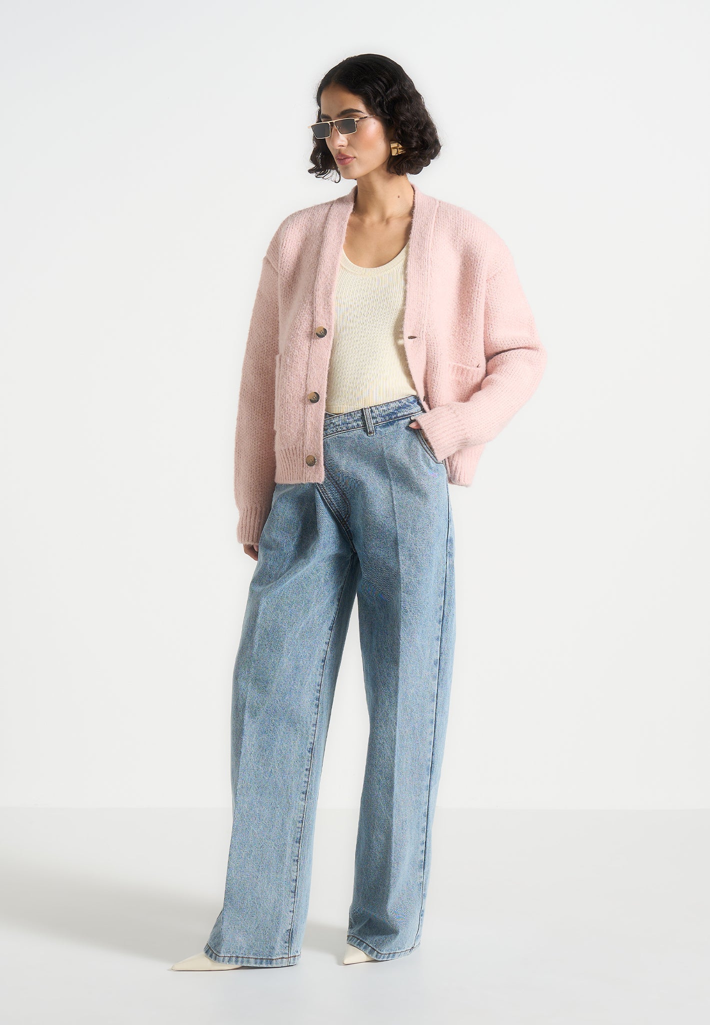 Charlie - Unisex Knitted Cardigan - Pale Pink 