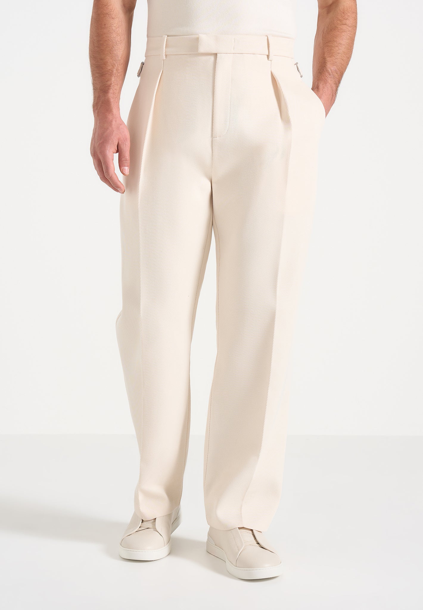 Dorian - Pleated Tailored Pants - Cream 