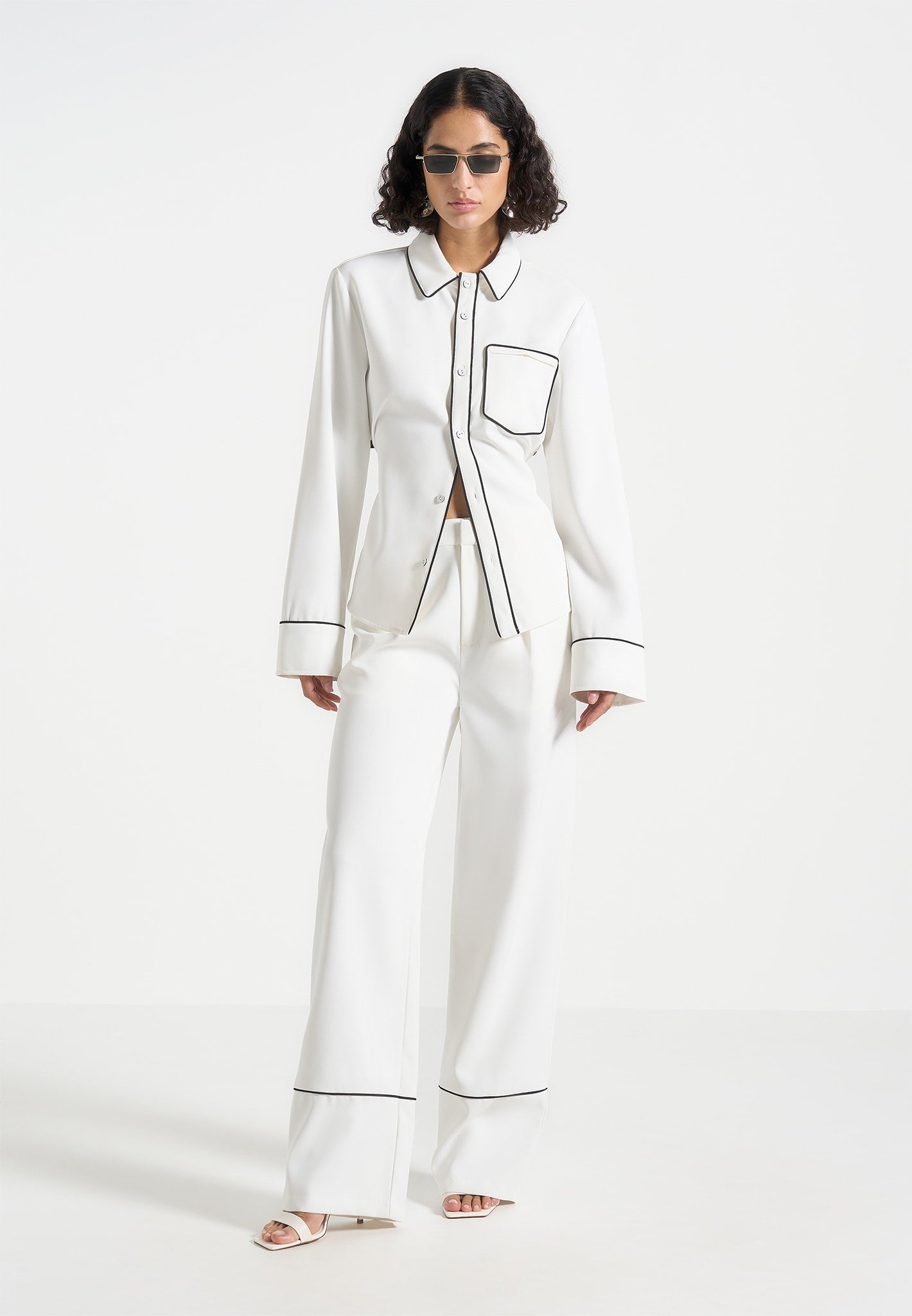 Mina - Contrast Piped Pleated Trousers - White/Black 