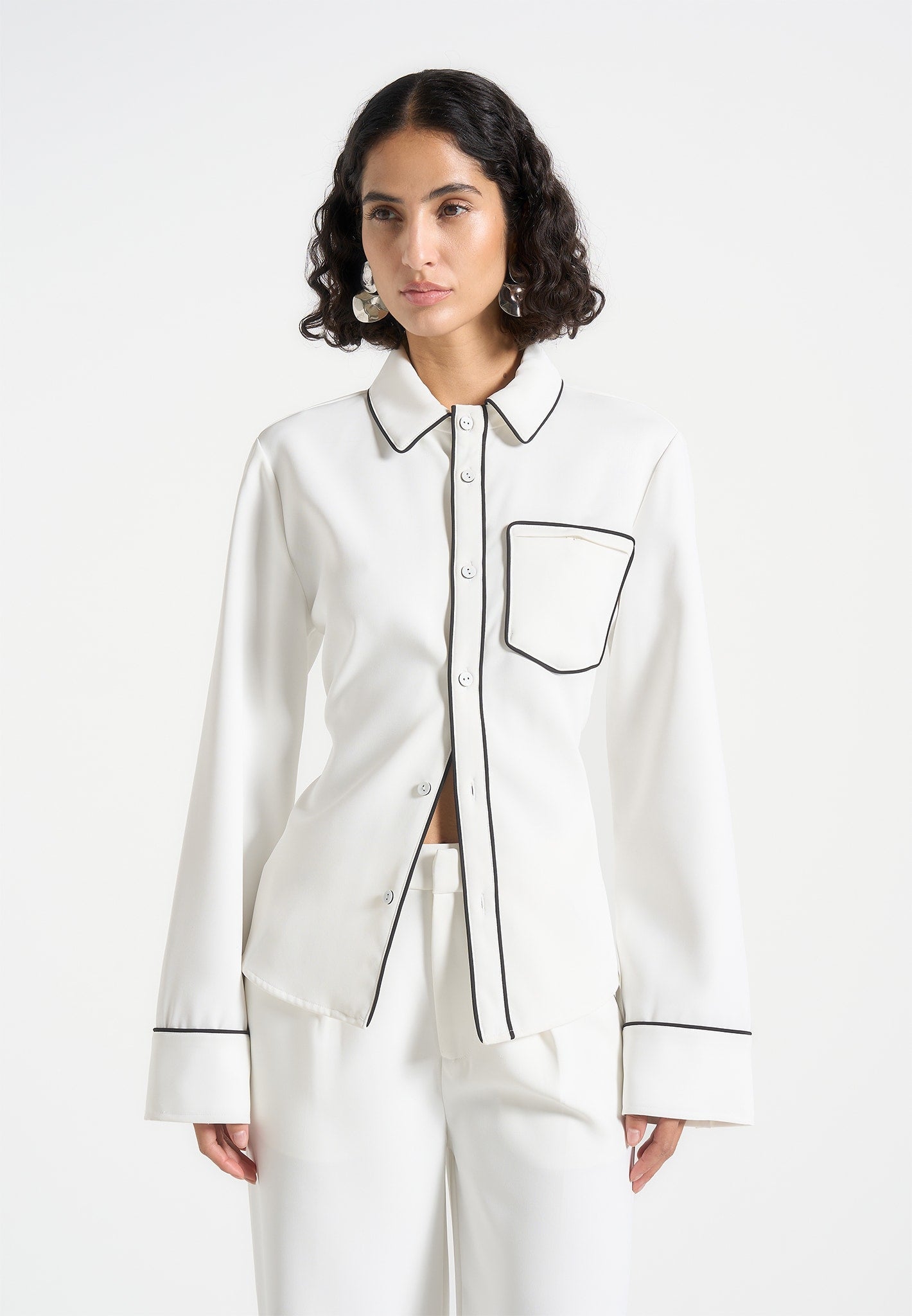 Contrast Piped Backless Tie Shirt - White/Black