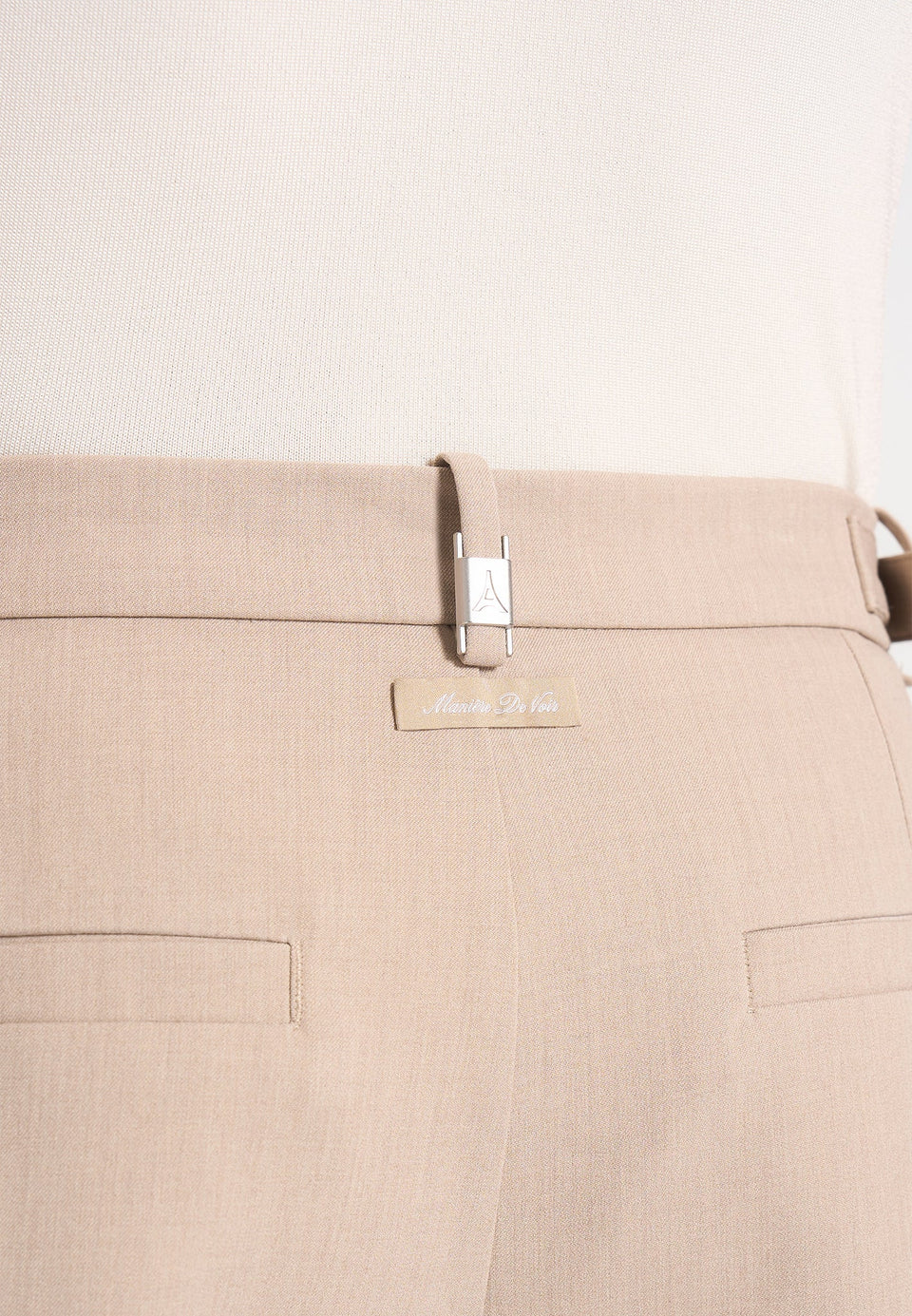 marin-tailored-pleated-shorts-beige