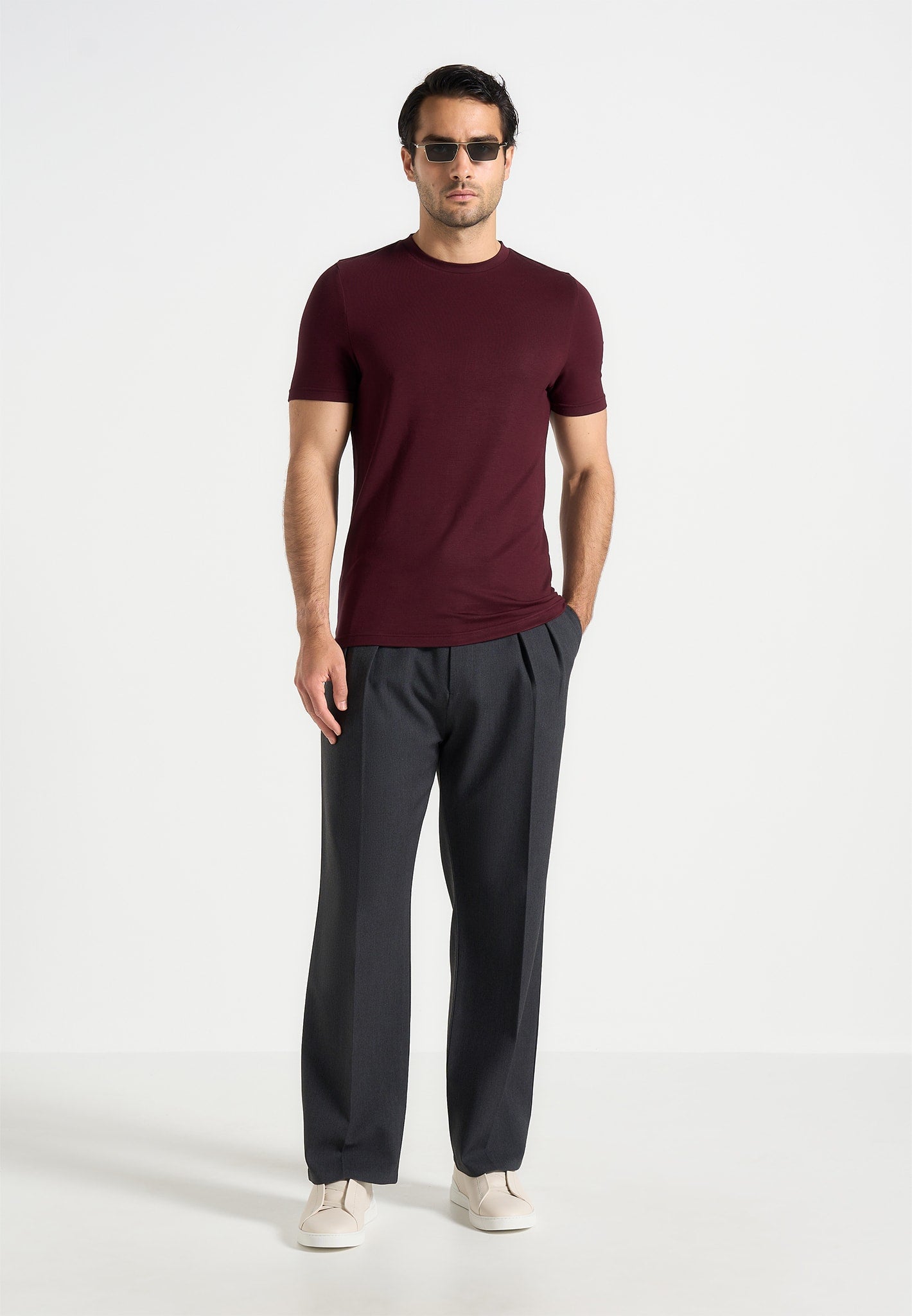 Armand - Fitted Luxe T-Shirt - Wine Red 