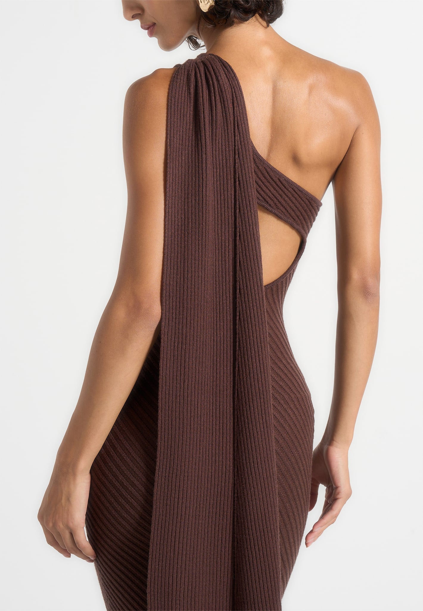 Laya - Asymmetric Knit Midaxi Dress With Scarf - Brown | Manire De Voir Laya - Asymmetric Knit Midaxi Dress With Scarf - Brown | Manire De Voir