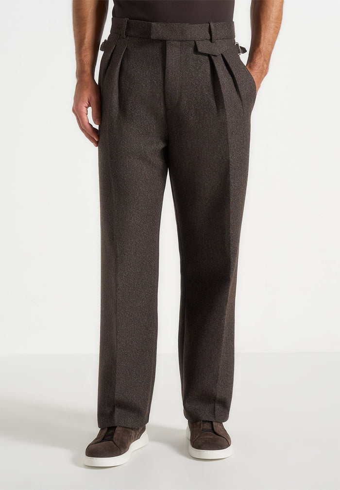 pierre-relaxed-fit-melange-pleated-tailored-trousers-brown