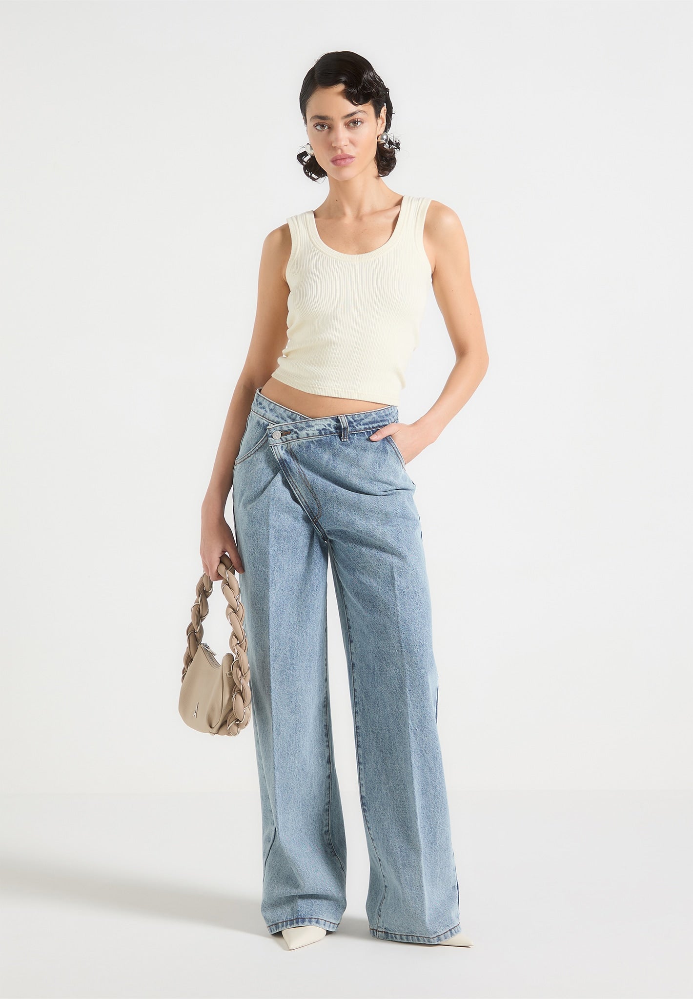 wrapover-baggy-jeans-mid-blue 