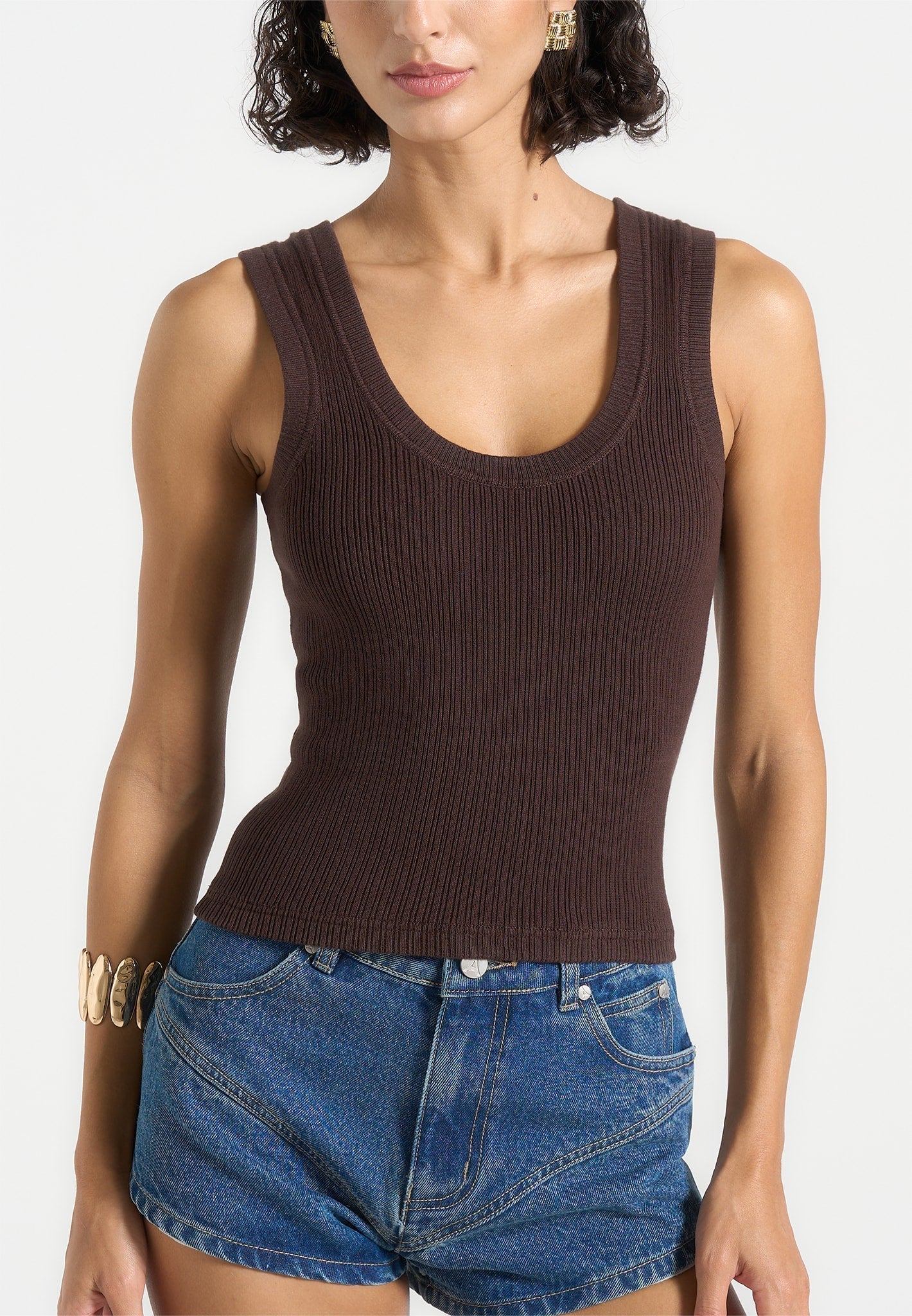vs001-scoop-neck-ribbed-cotton-vest-brown 