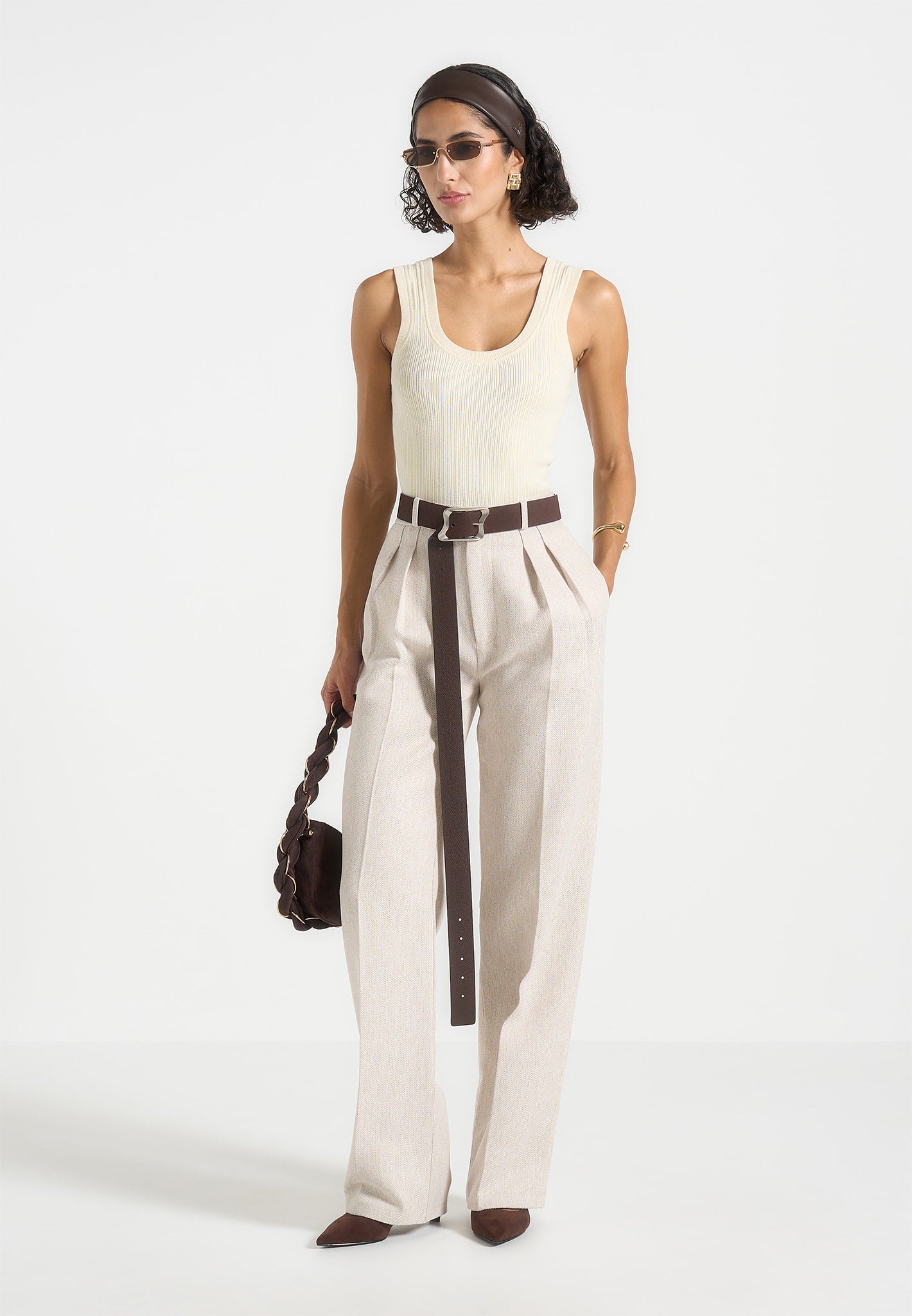 vs001-scoop-neck-ribbed-cotton-vest-cream 