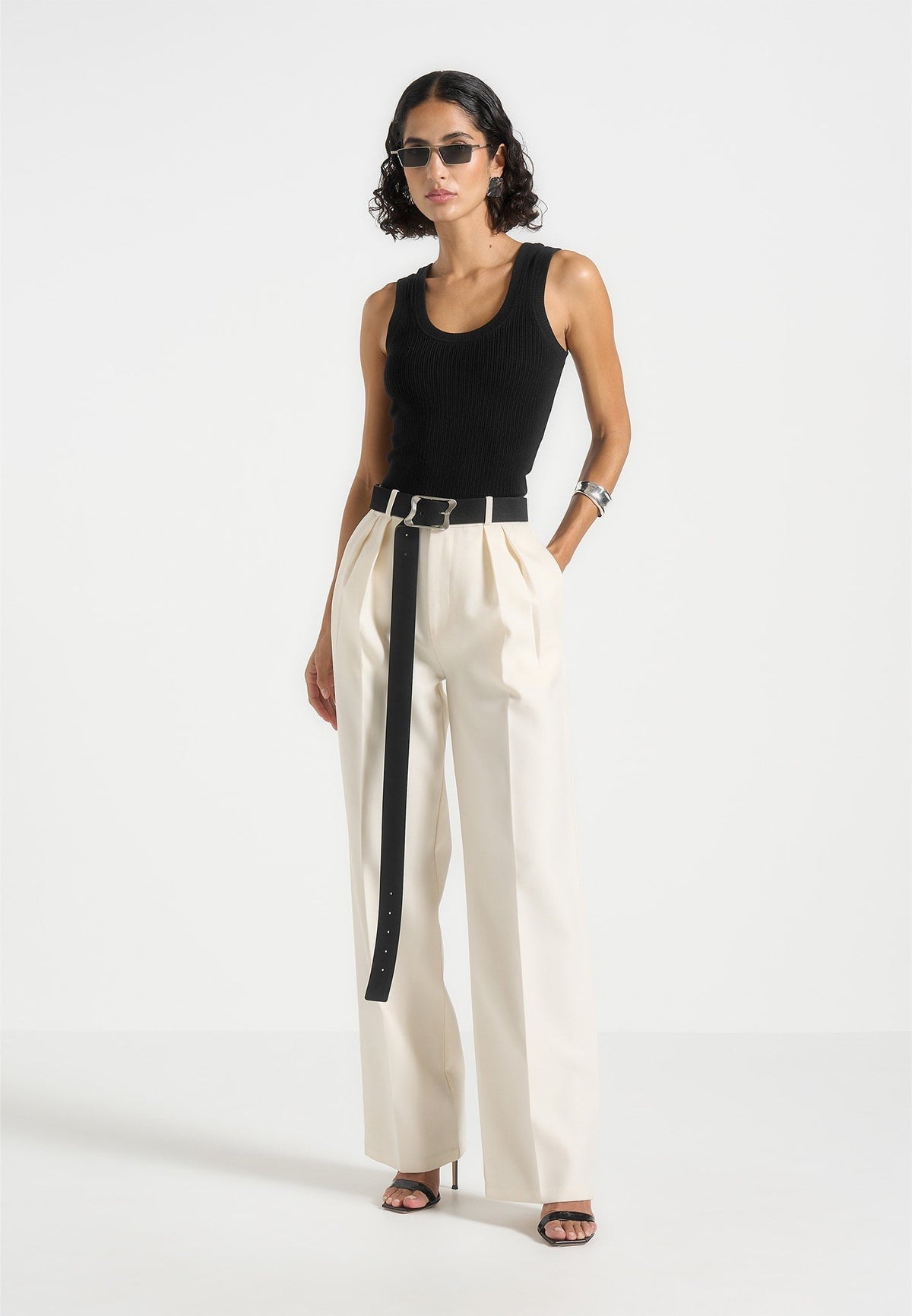 VS001 - Scoop Neck Ribbed Cotton Vest - Black