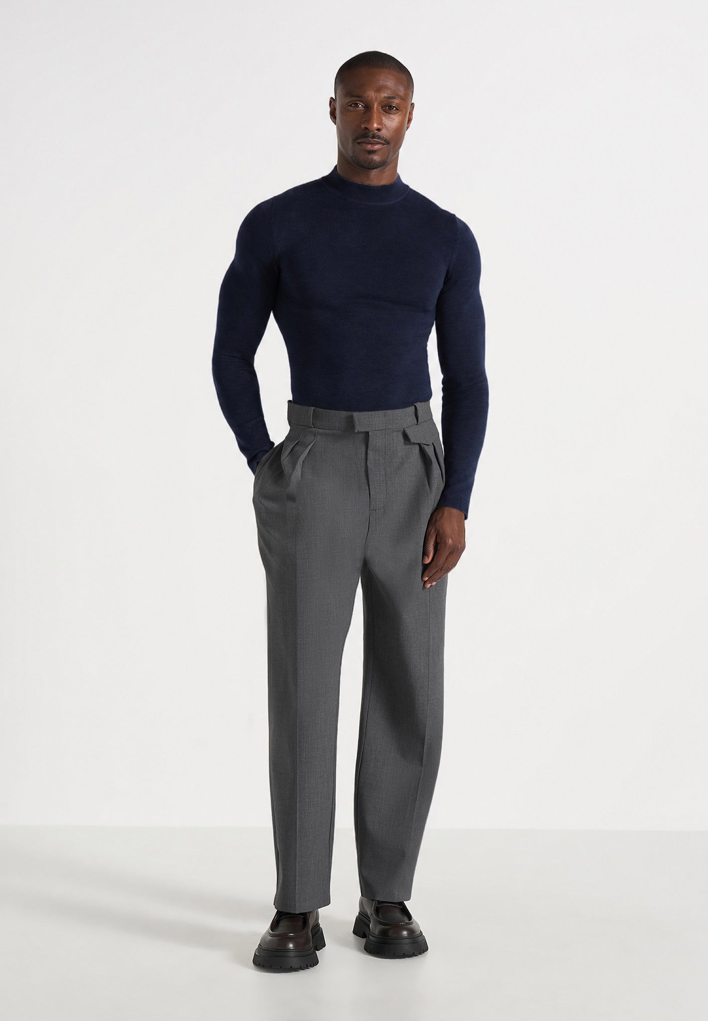 KW003 - Fitted Mock Neck Wool-Blend Sweater - Navy