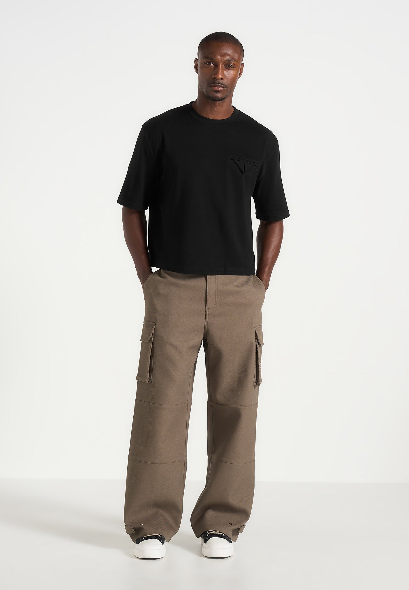 mathis-twill-signature-wide-leg-cargo-trousers-olive
