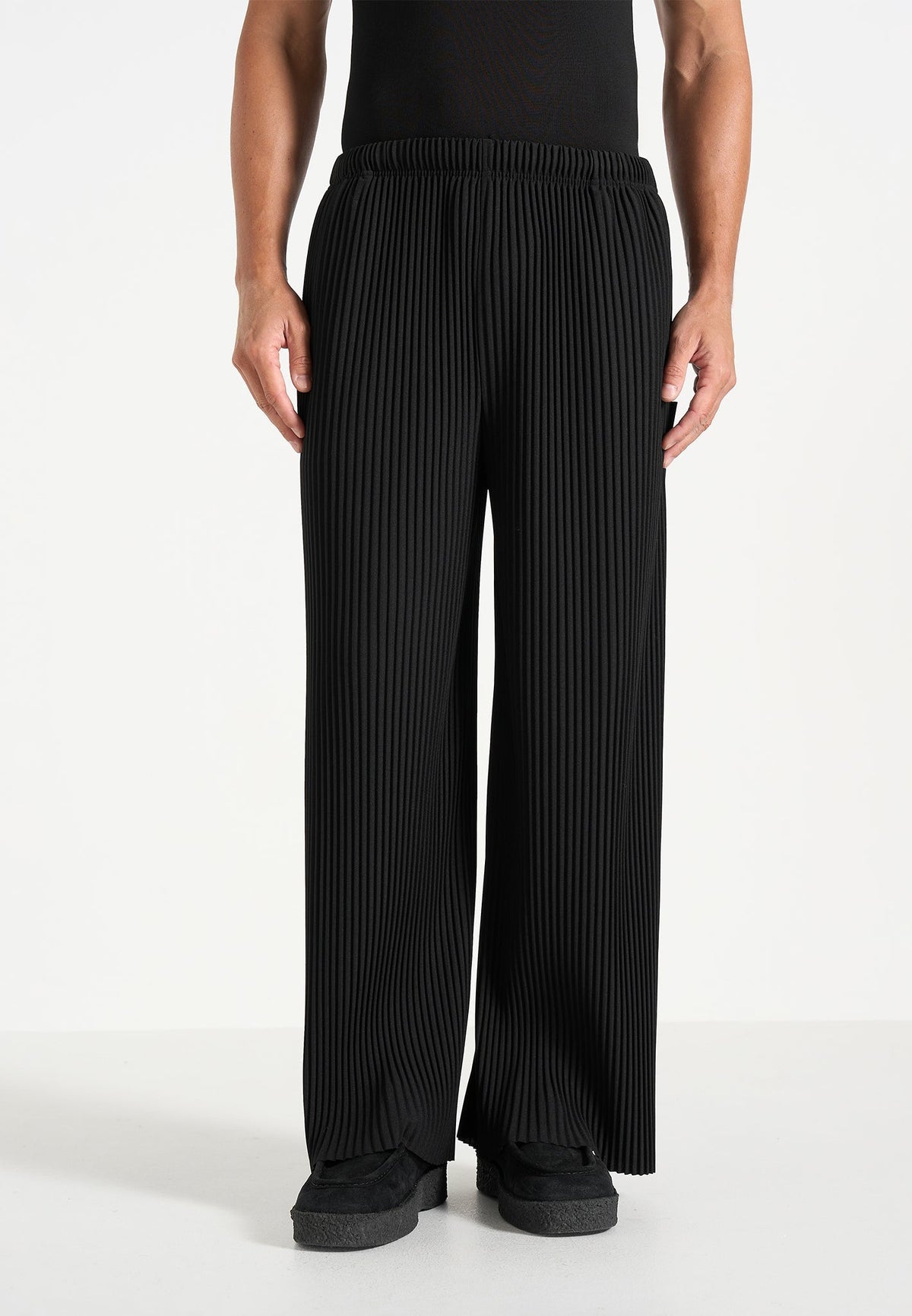 Jonas - Pleated Wide Leg Pants - Black