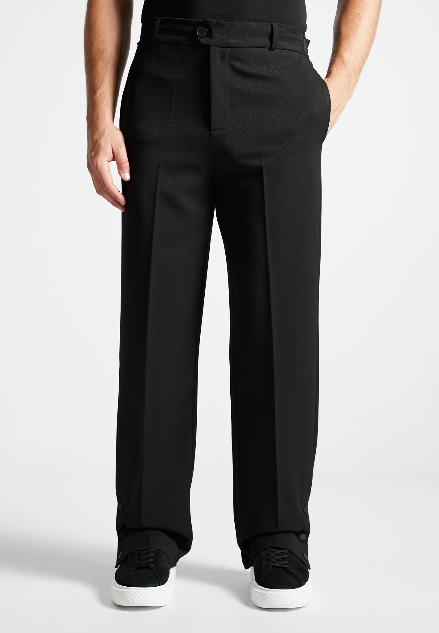 straight-leg-buttoned-cuff-trousers-black 