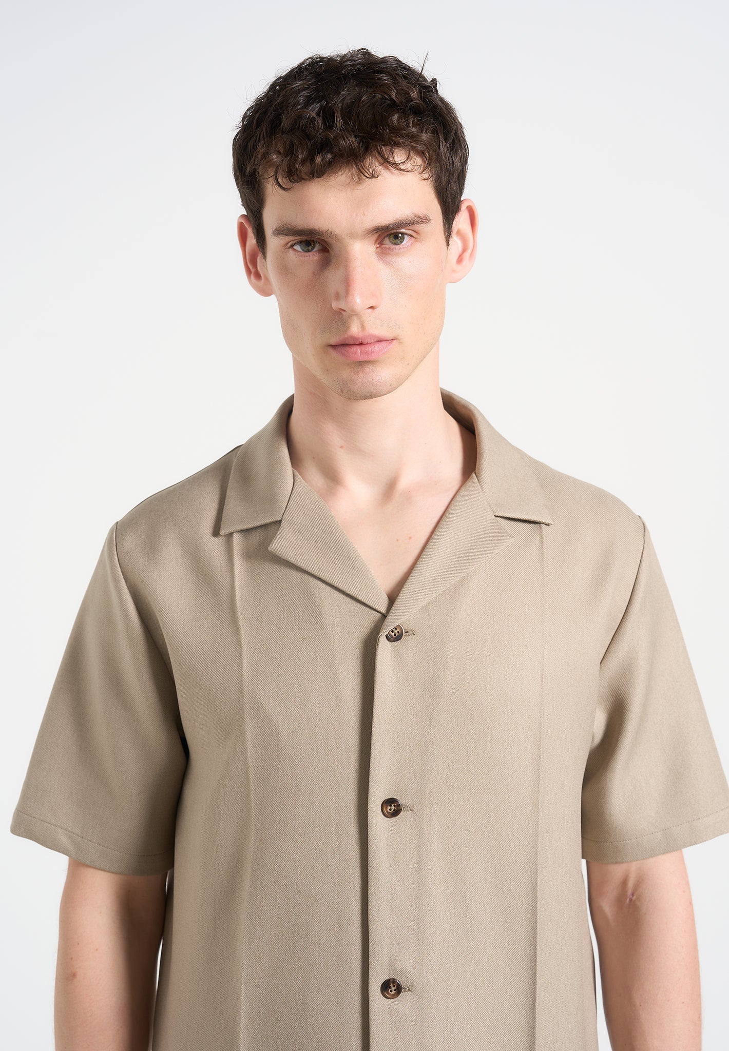 tailored-shirt-with-crease-beige-1