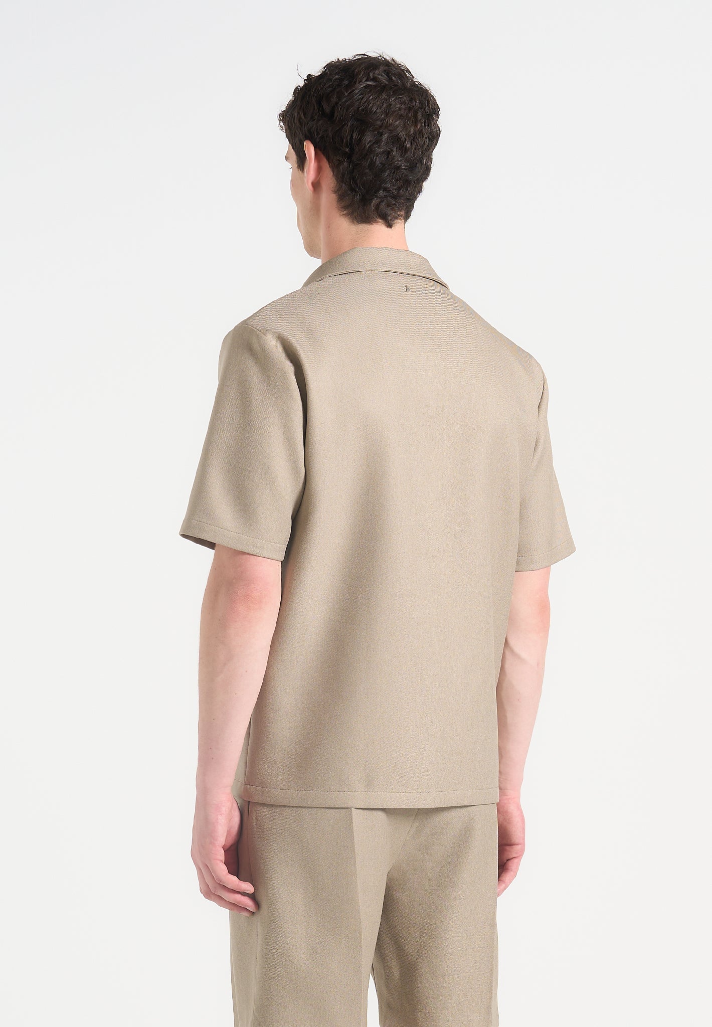 tailored-shirt-with-crease-beige-1