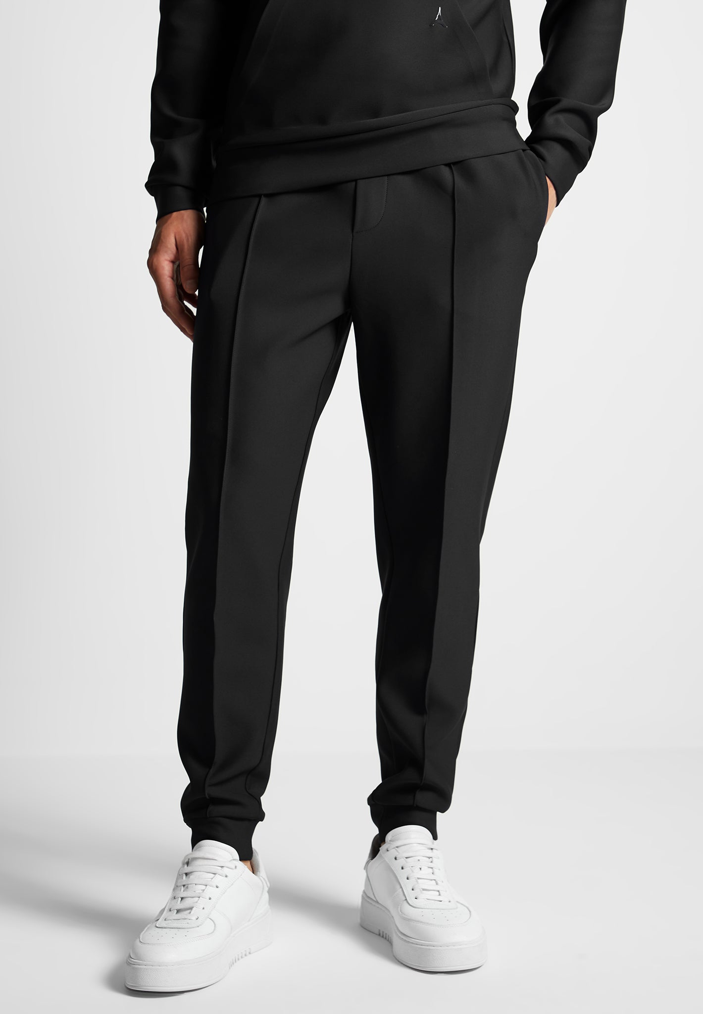 neoprene-tapered-fit-pintuck-joggers-black 