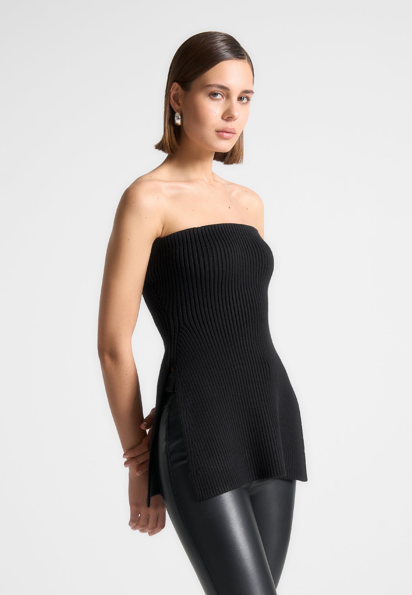 rib-knit-longline-bandeau-top-black 
