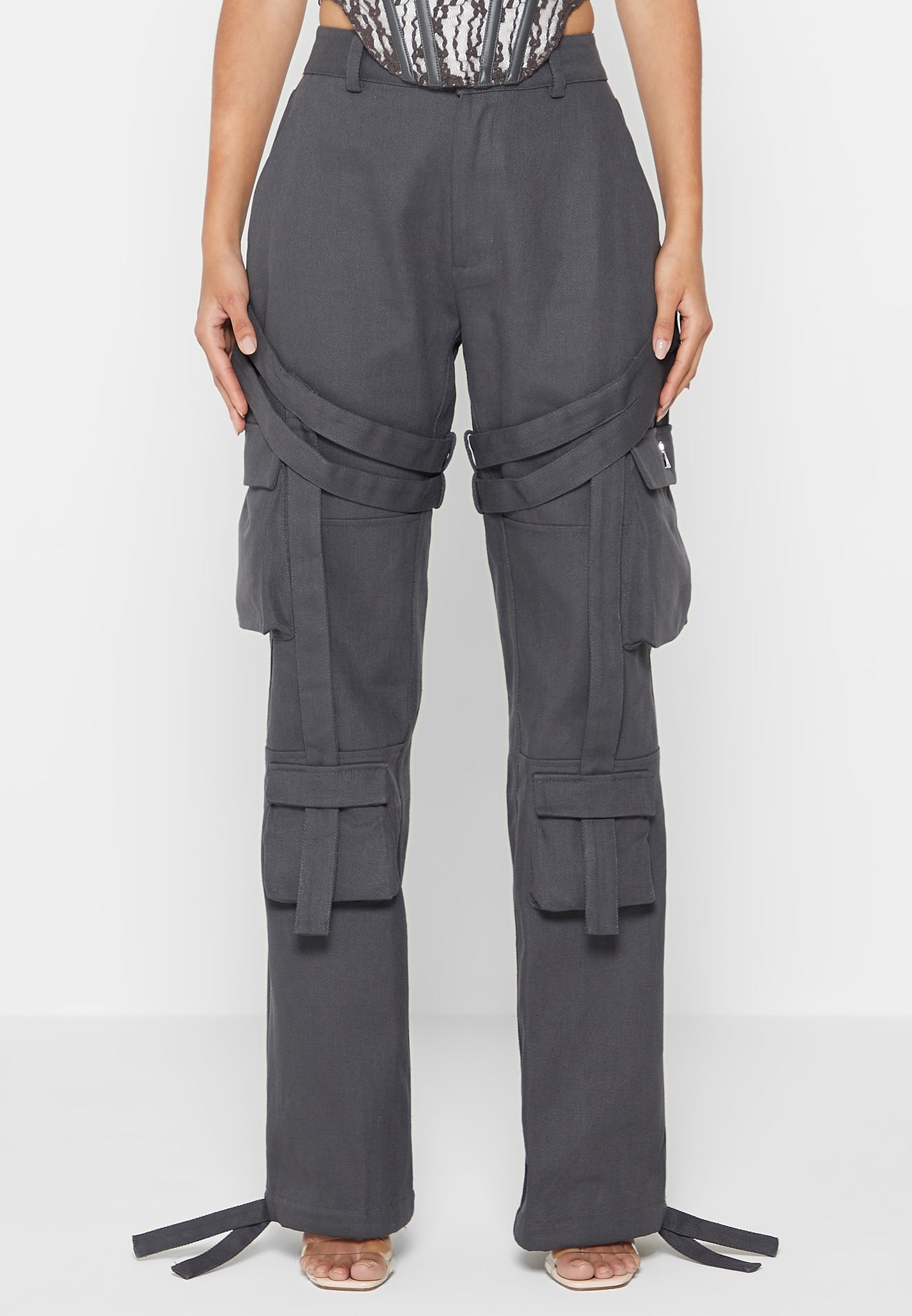 strap-detail-cargo-pants-grey 