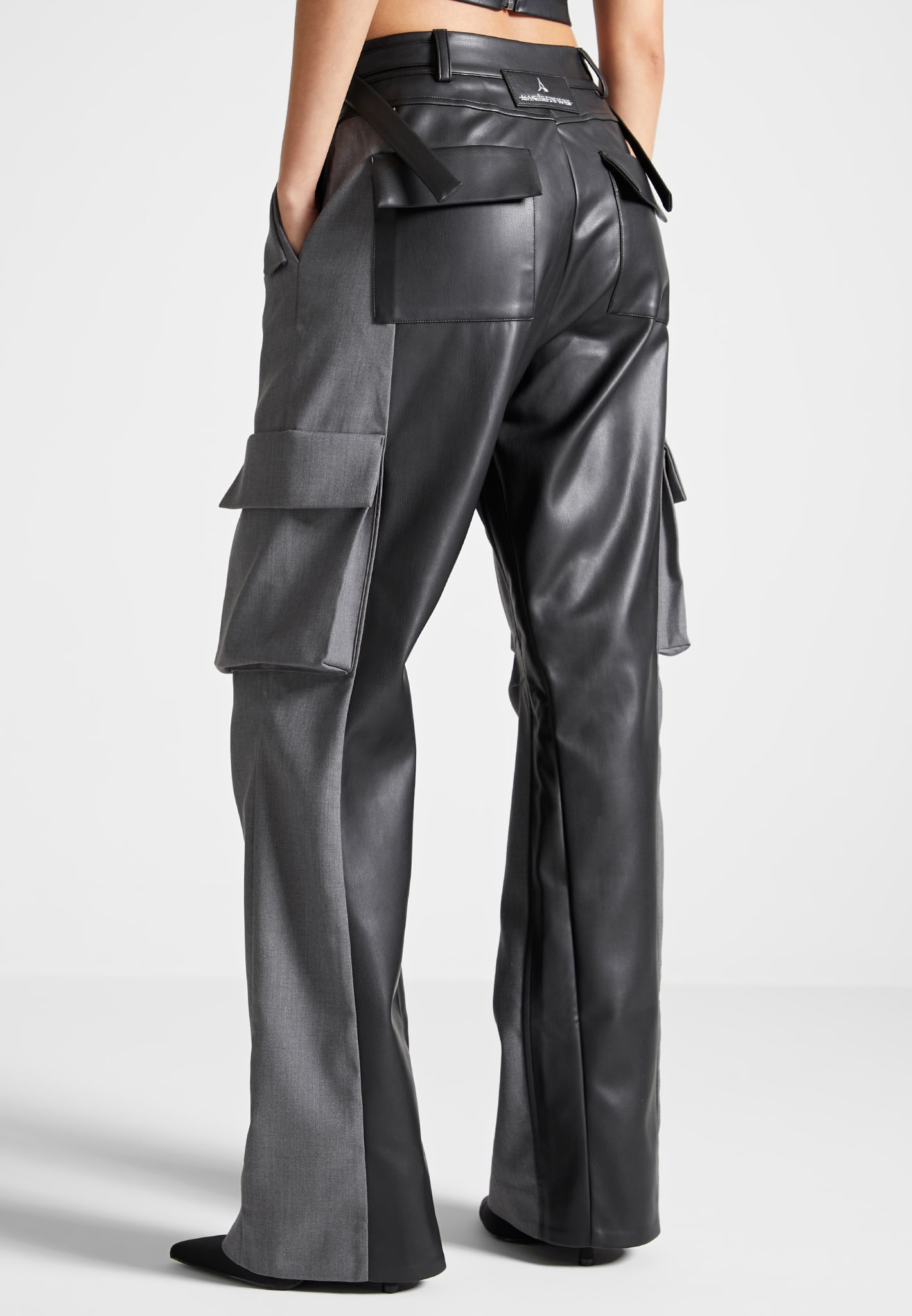 tailored-cargo-trousers-grey-black 