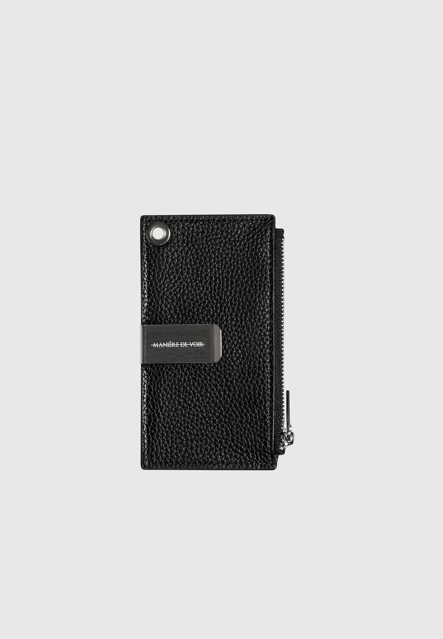 card-holder-with-chain 