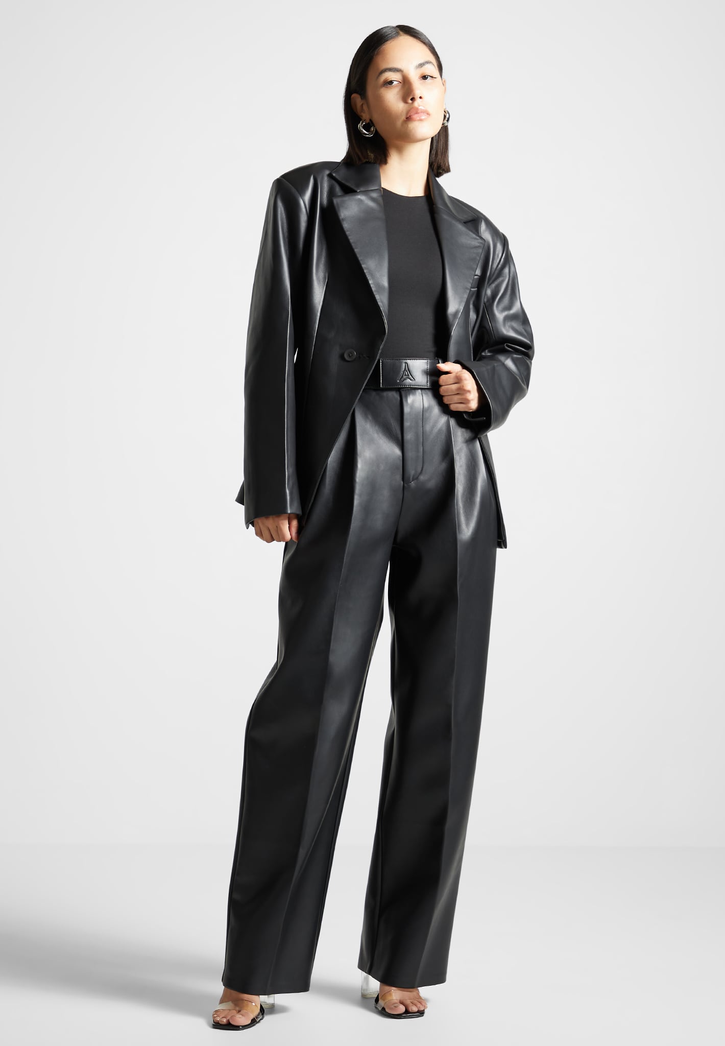 vegan-leather-pleated-trousers-with-eiffel-belt-black 