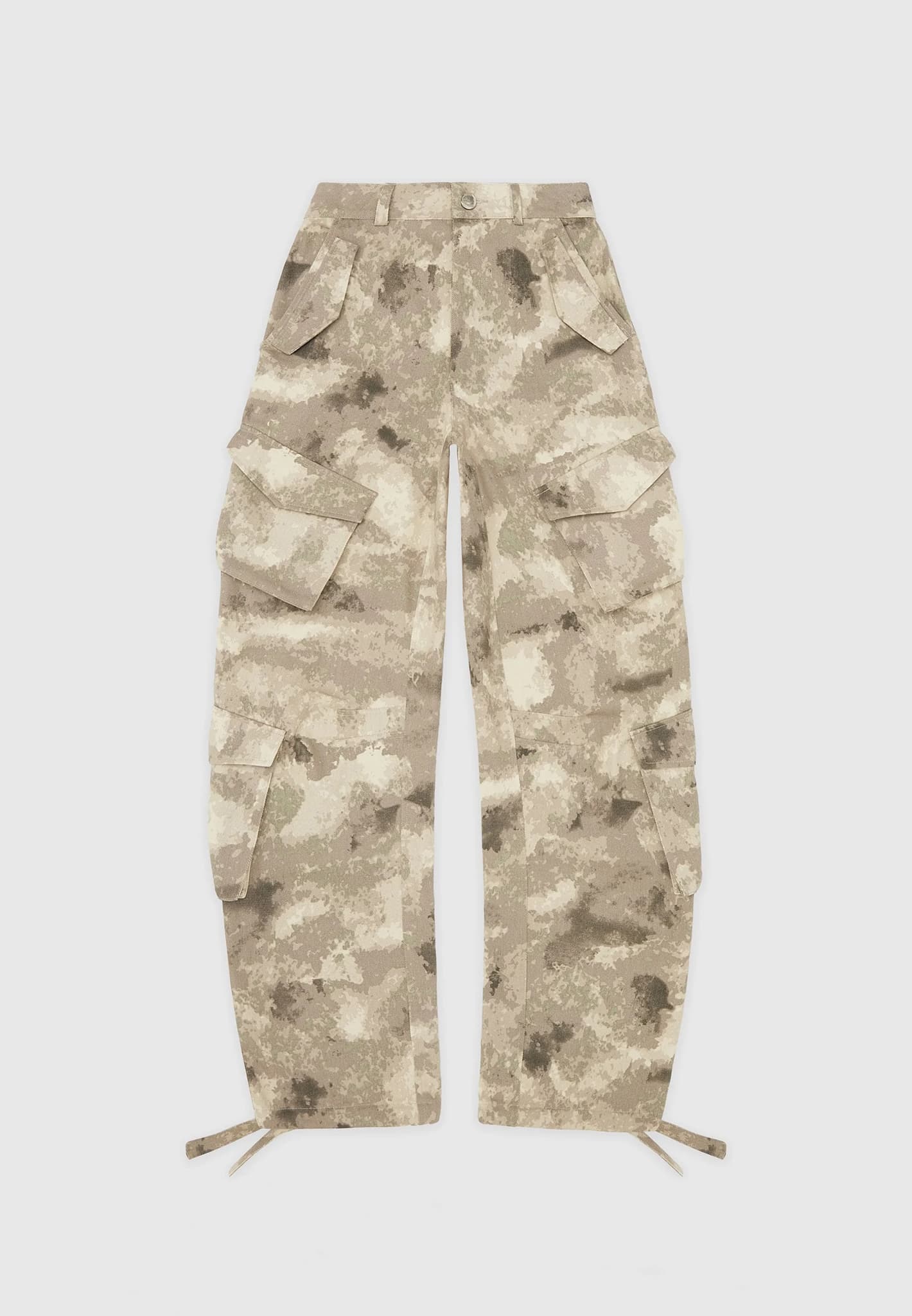 high-waisted-camo-cargo-pants-beige 