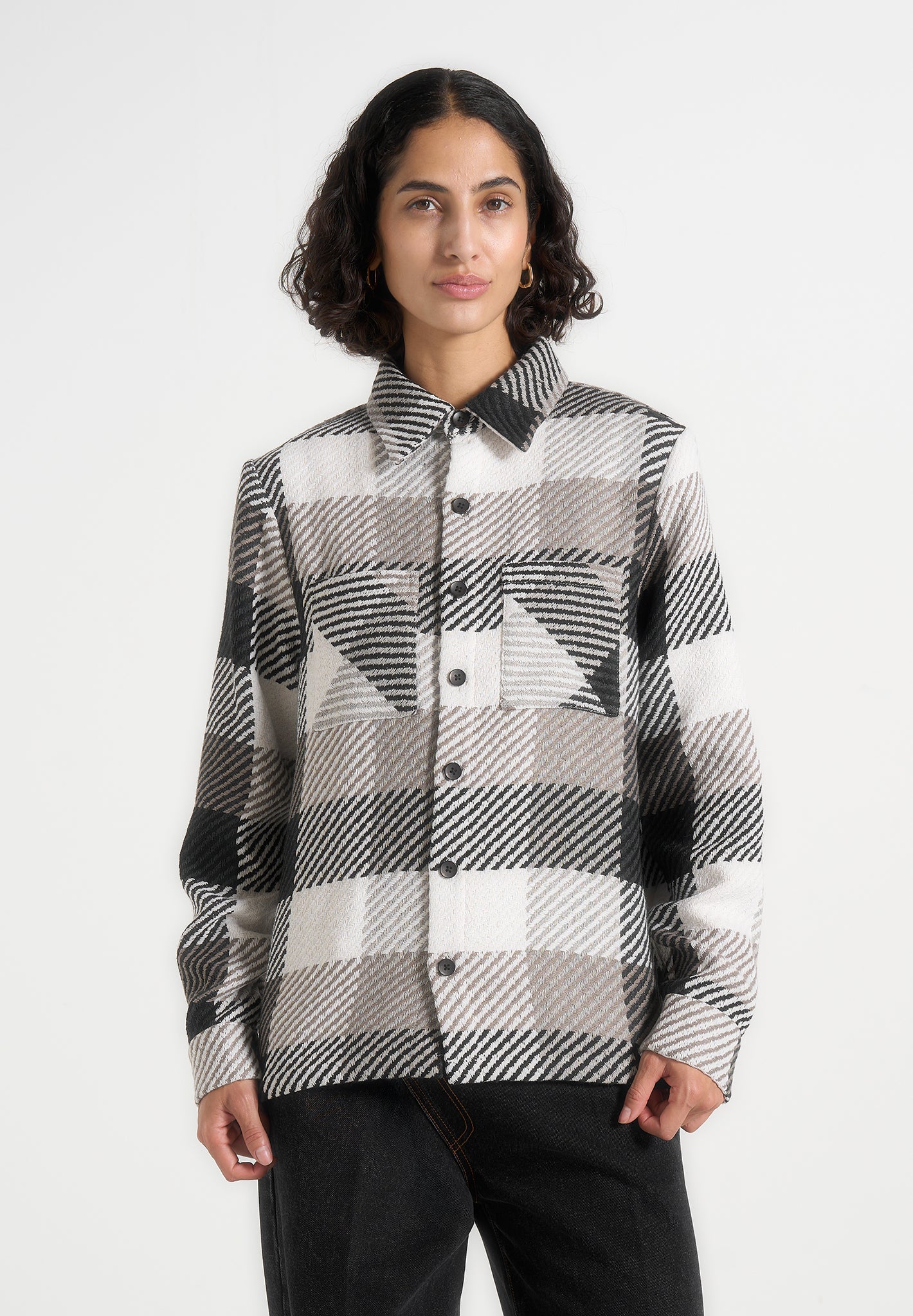 rune-unisex-check-overshirt-black