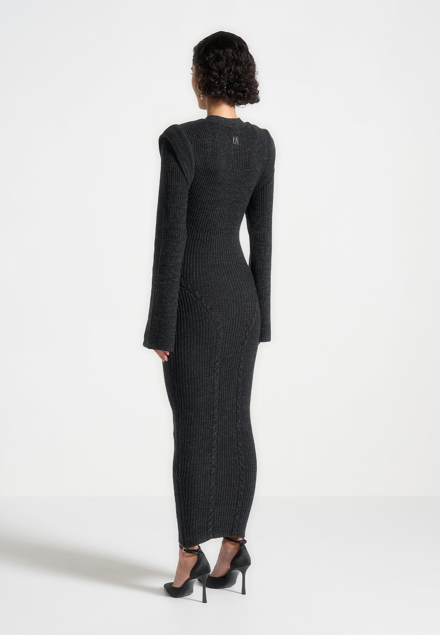wide-shoulder-knitted-midaxi-dress-black-1 